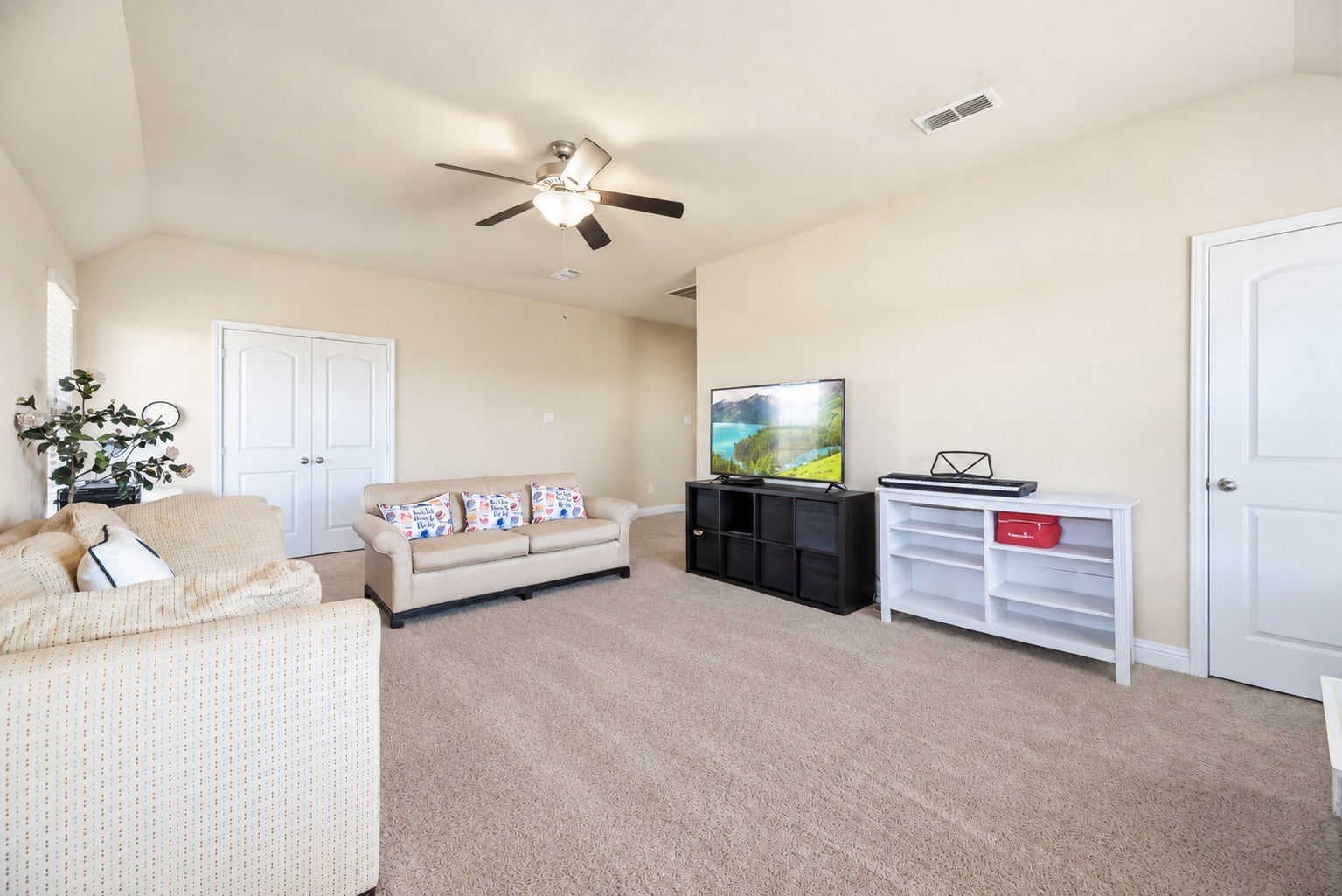 5806 Eden Crest Court Property Photo 19