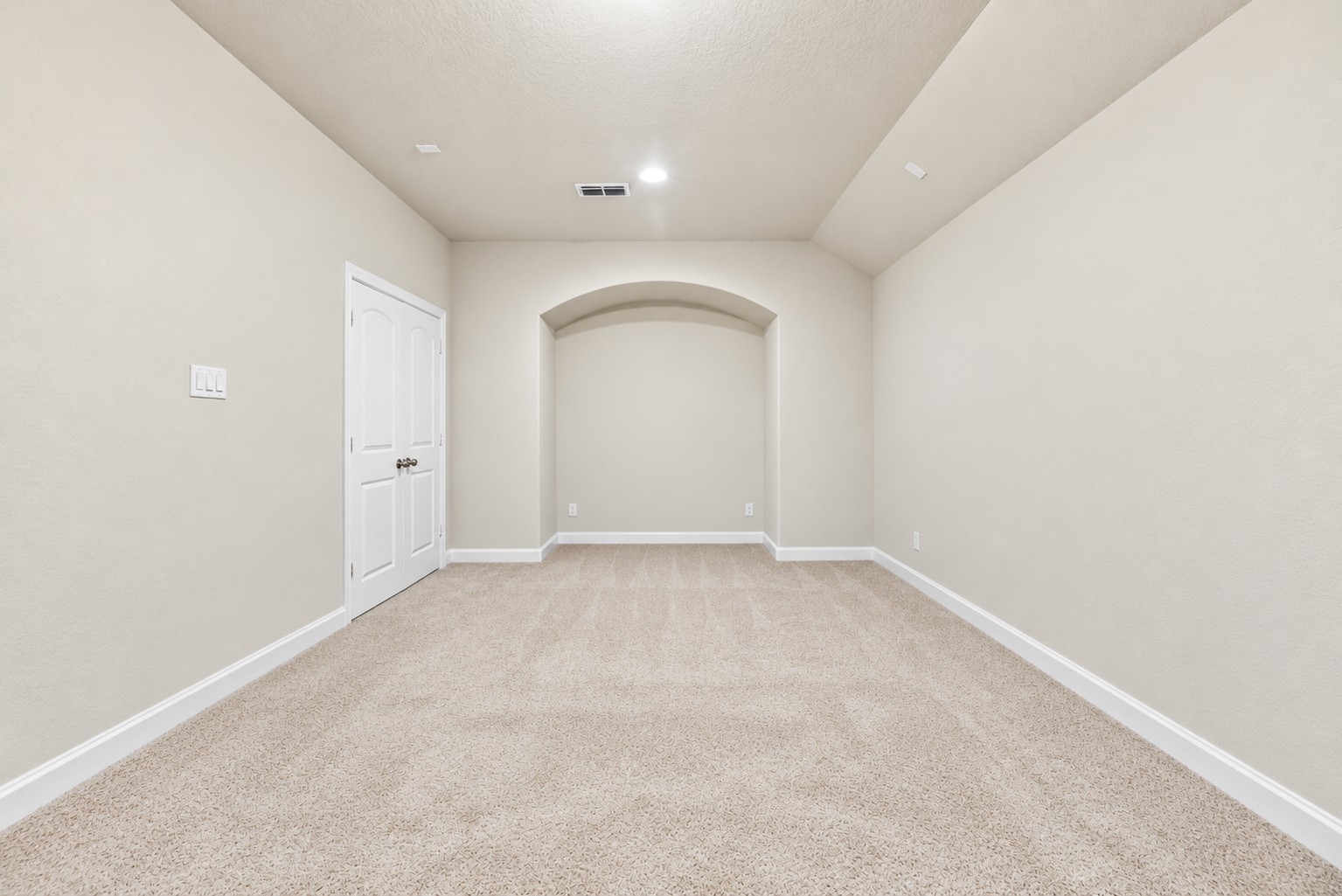 5806 Eden Crest Court Property Photo 20