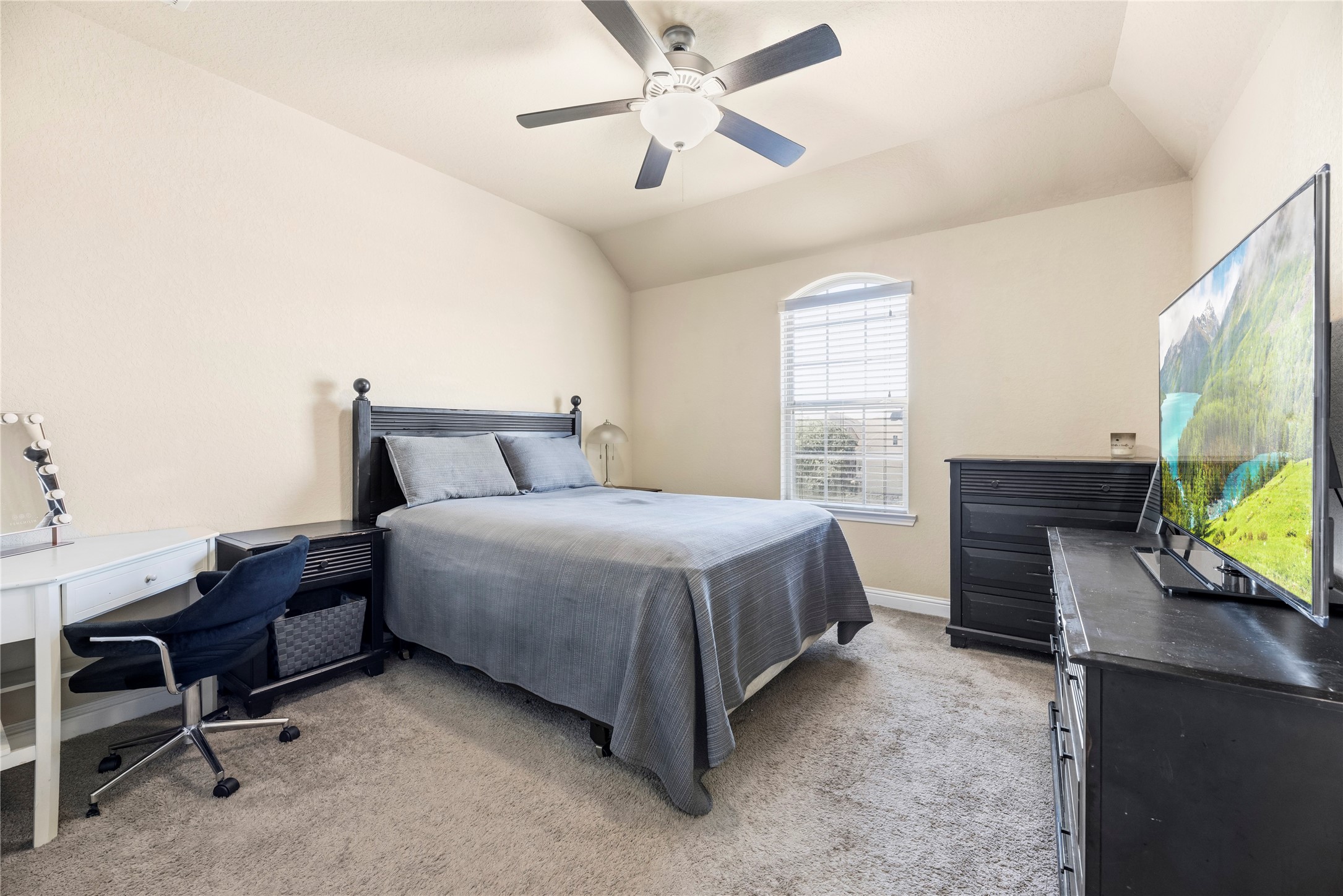5806 Eden Crest Court Property Photo 23
