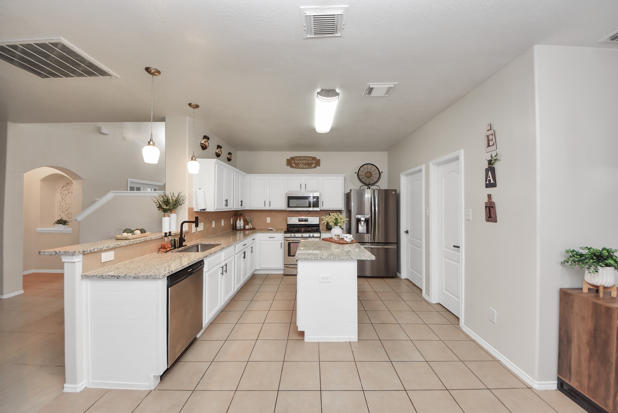 24915 Oconee Drive Property Photo 14