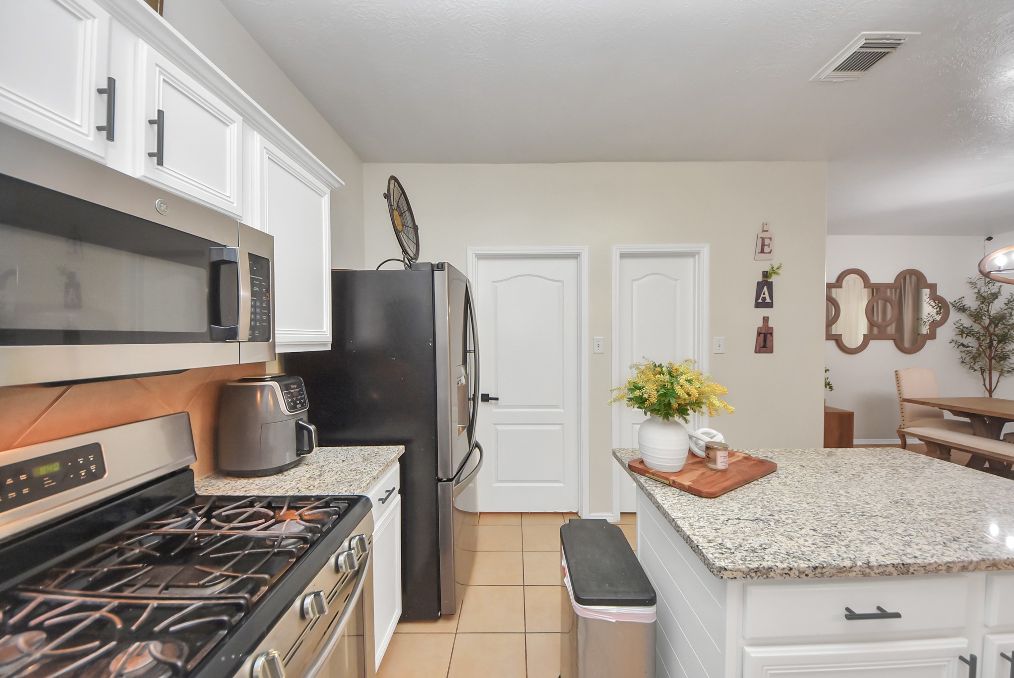 24915 Oconee Drive Property Photo 17