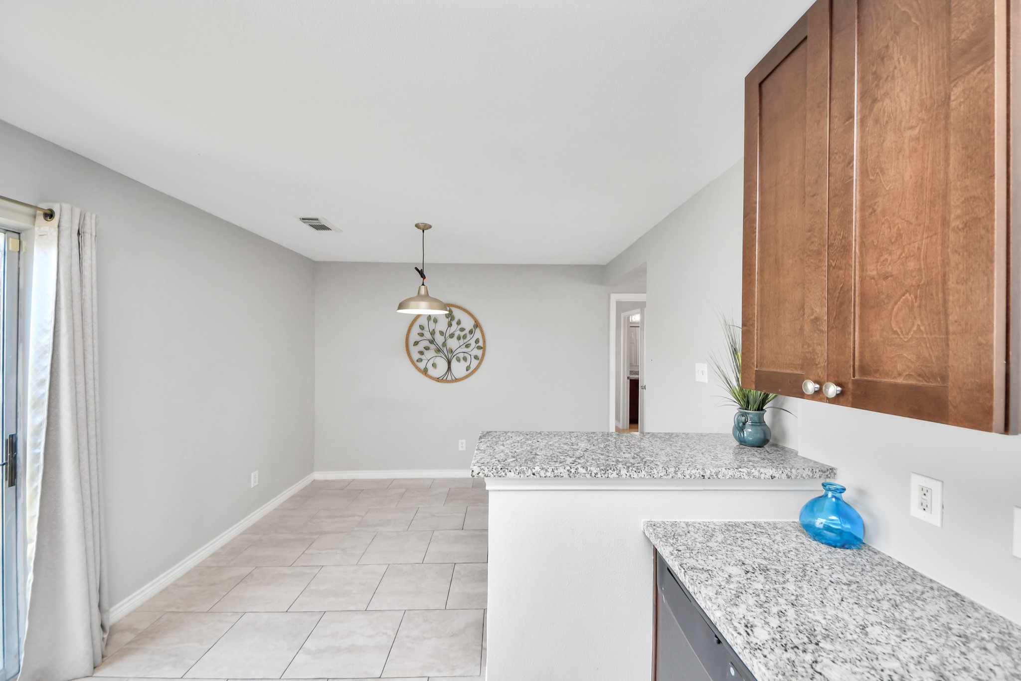 7734 Ellis Dr Drive Property Photo 17