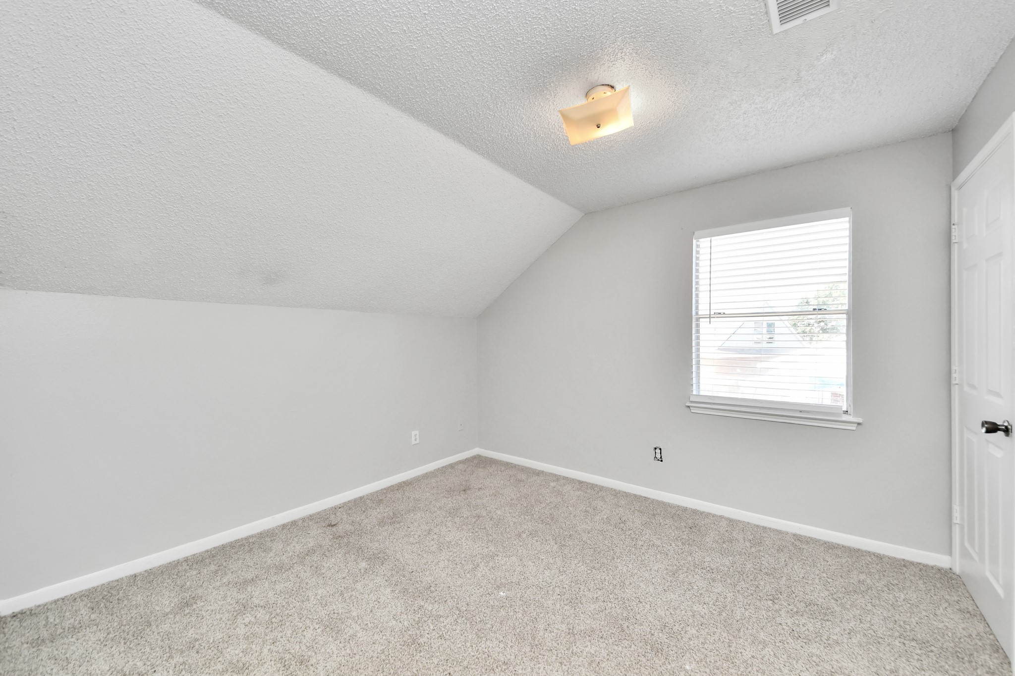 7734 Ellis Dr Drive Property Photo 20