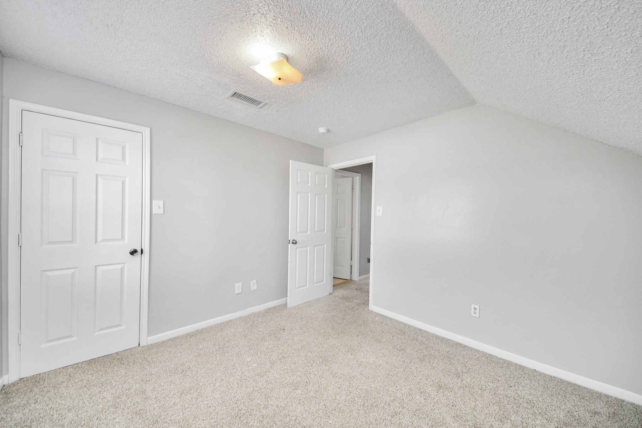 7734 Ellis Dr Drive Property Photo 21