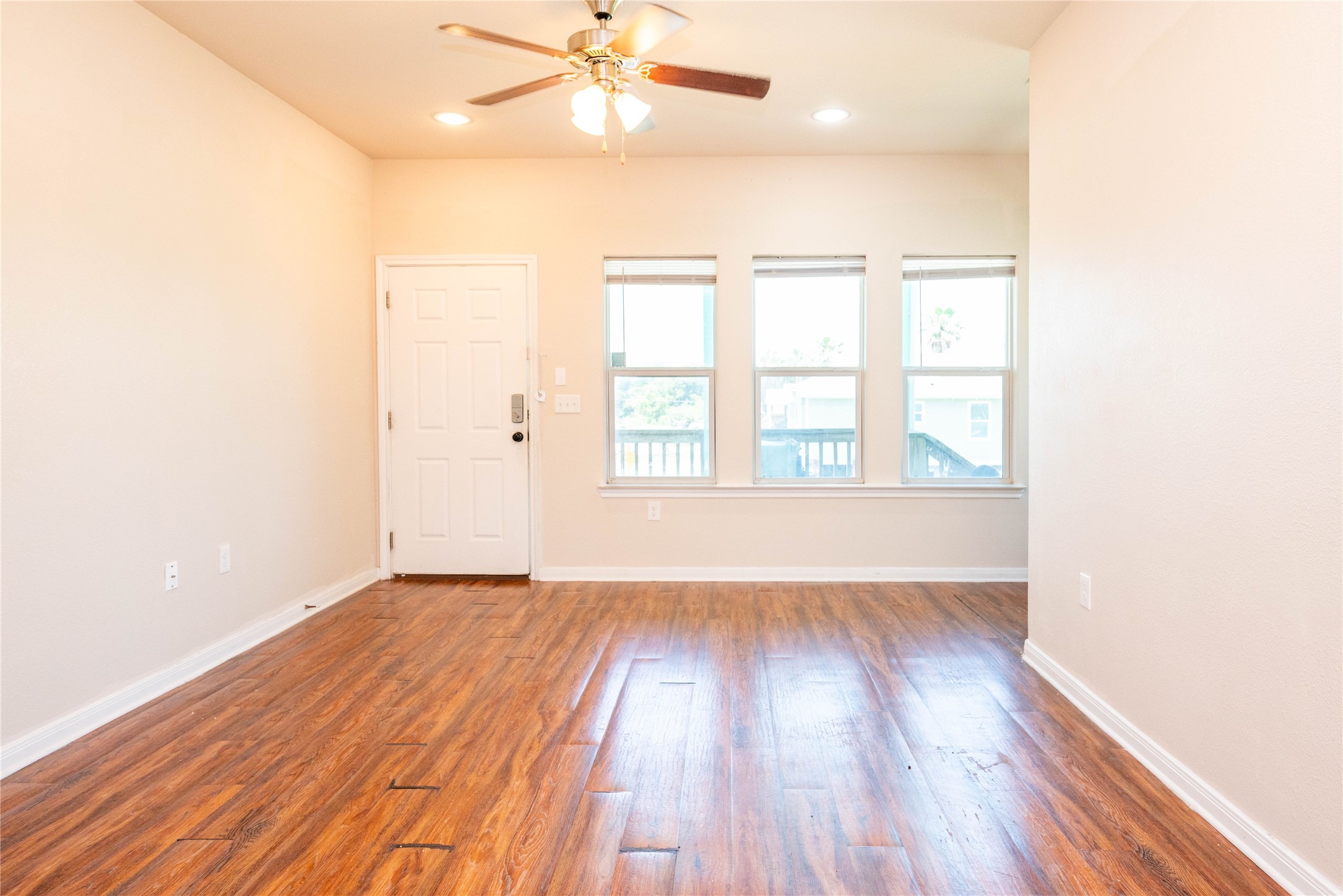 1728 69th Street Property Photo 10