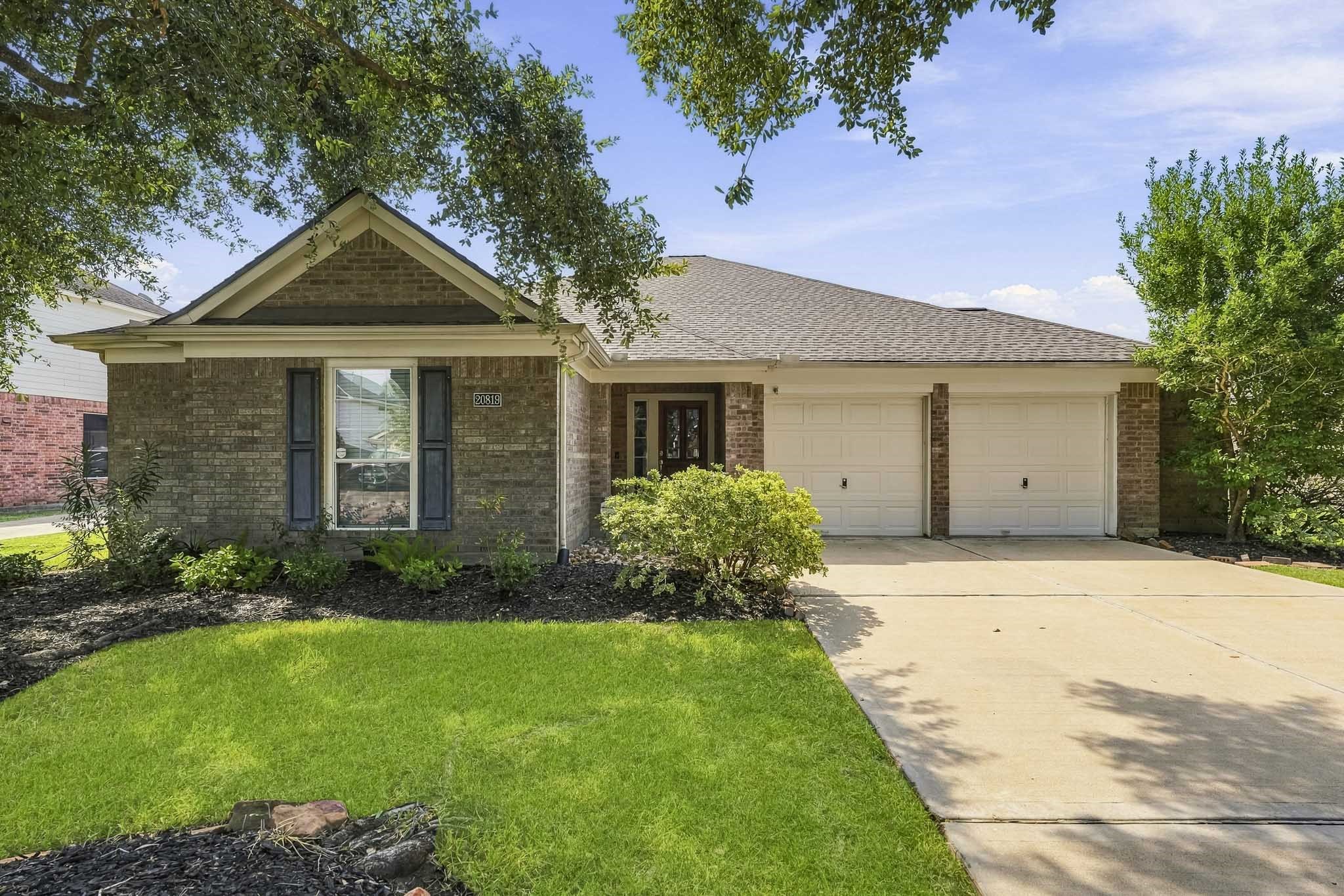 20819 Ochre Willow Trail Property Photo 1