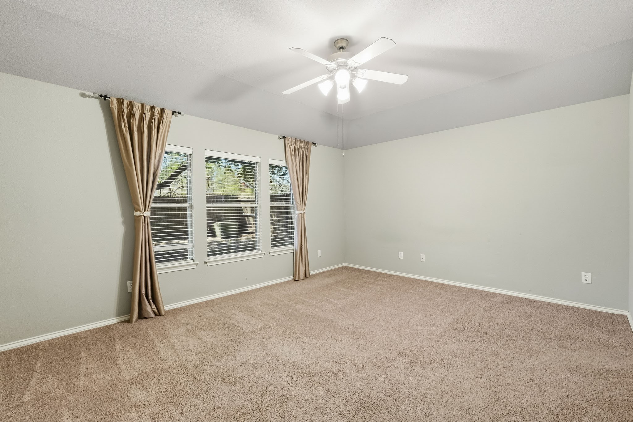 20819 Ochre Willow Trail Property Photo 19