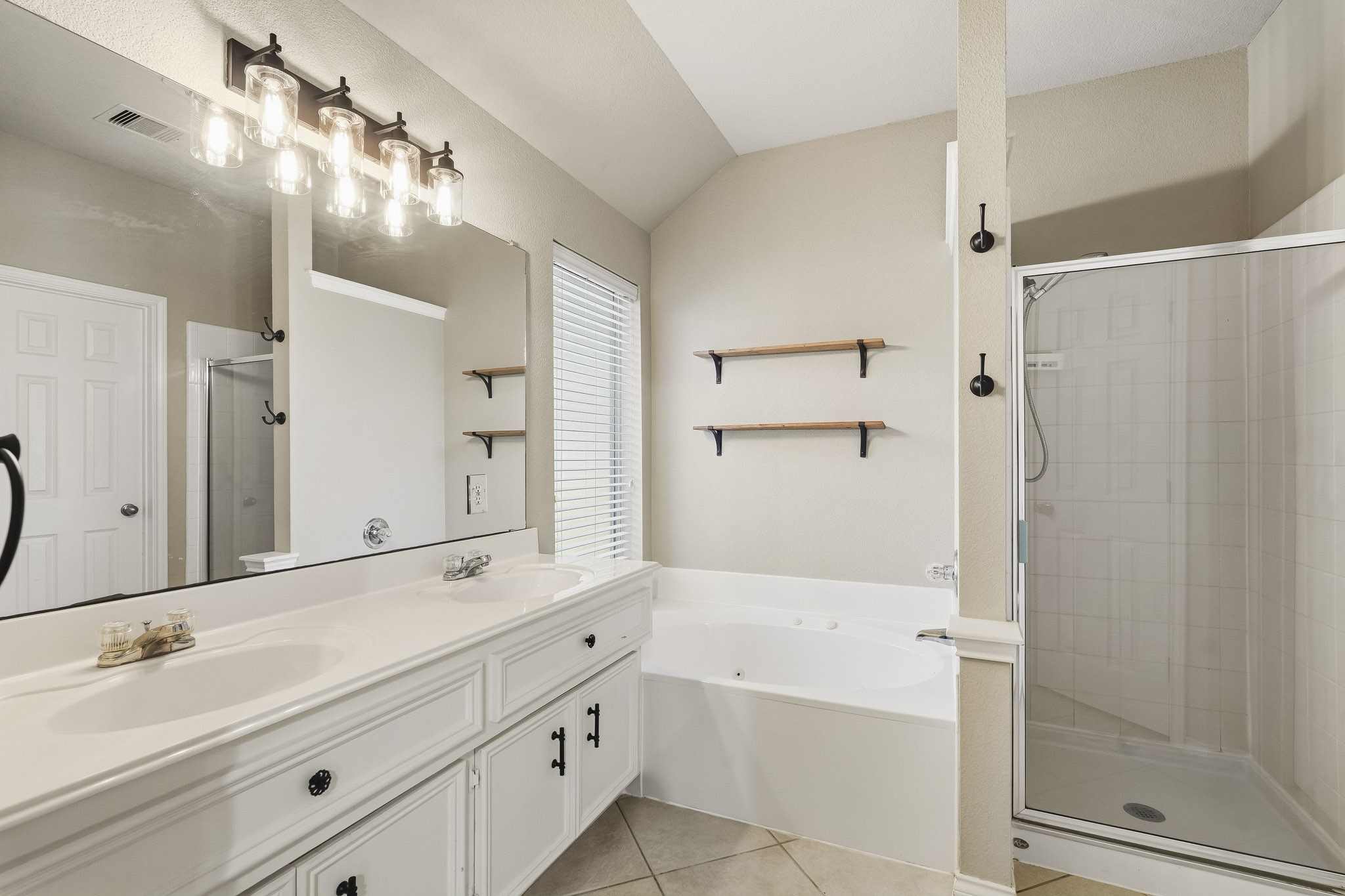 20819 Ochre Willow Trail Property Photo 21