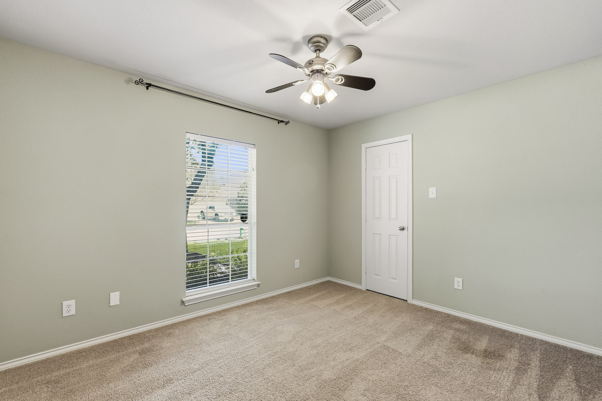 20819 Ochre Willow Trail Property Photo 23