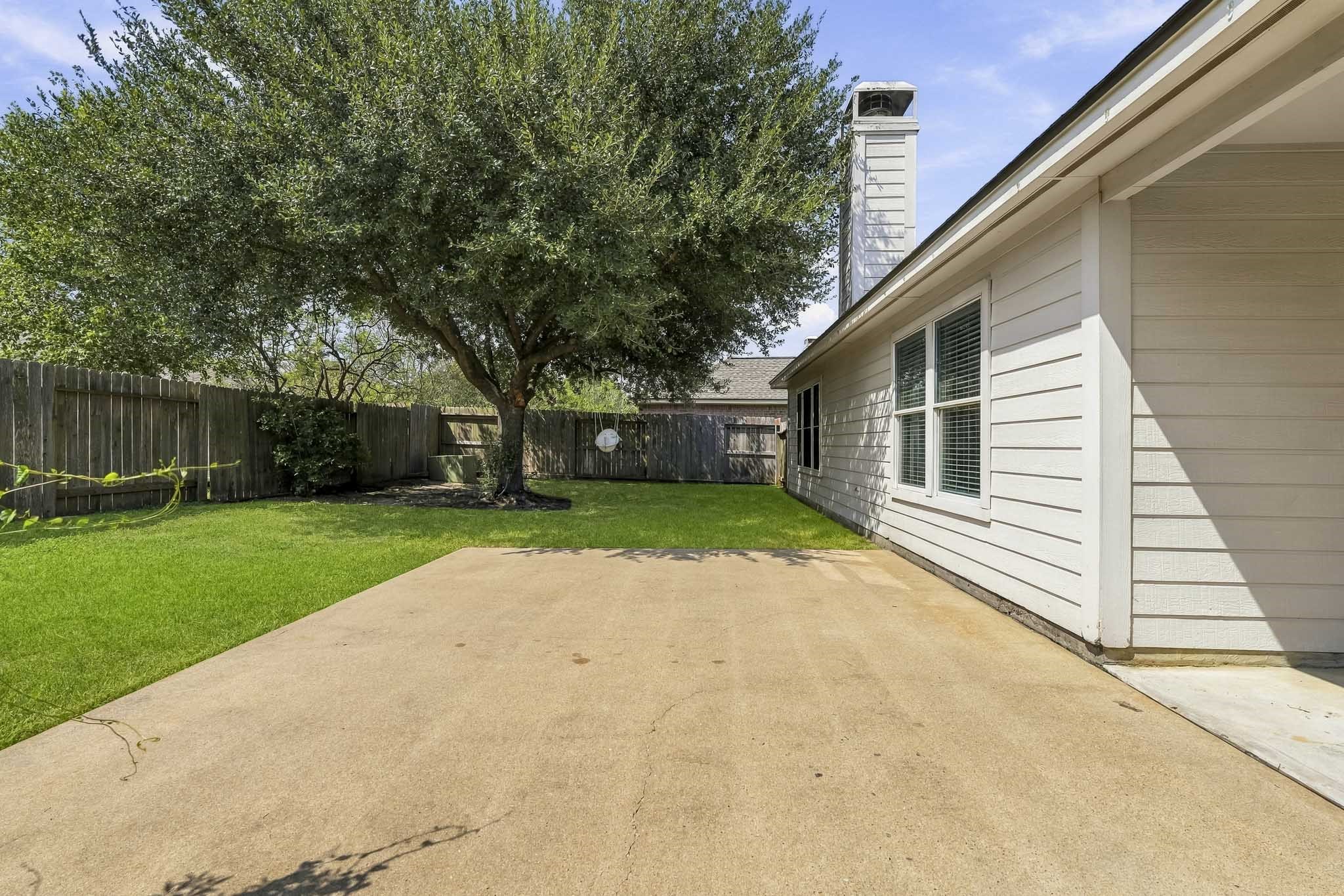 20819 Ochre Willow Trail Property Photo 28