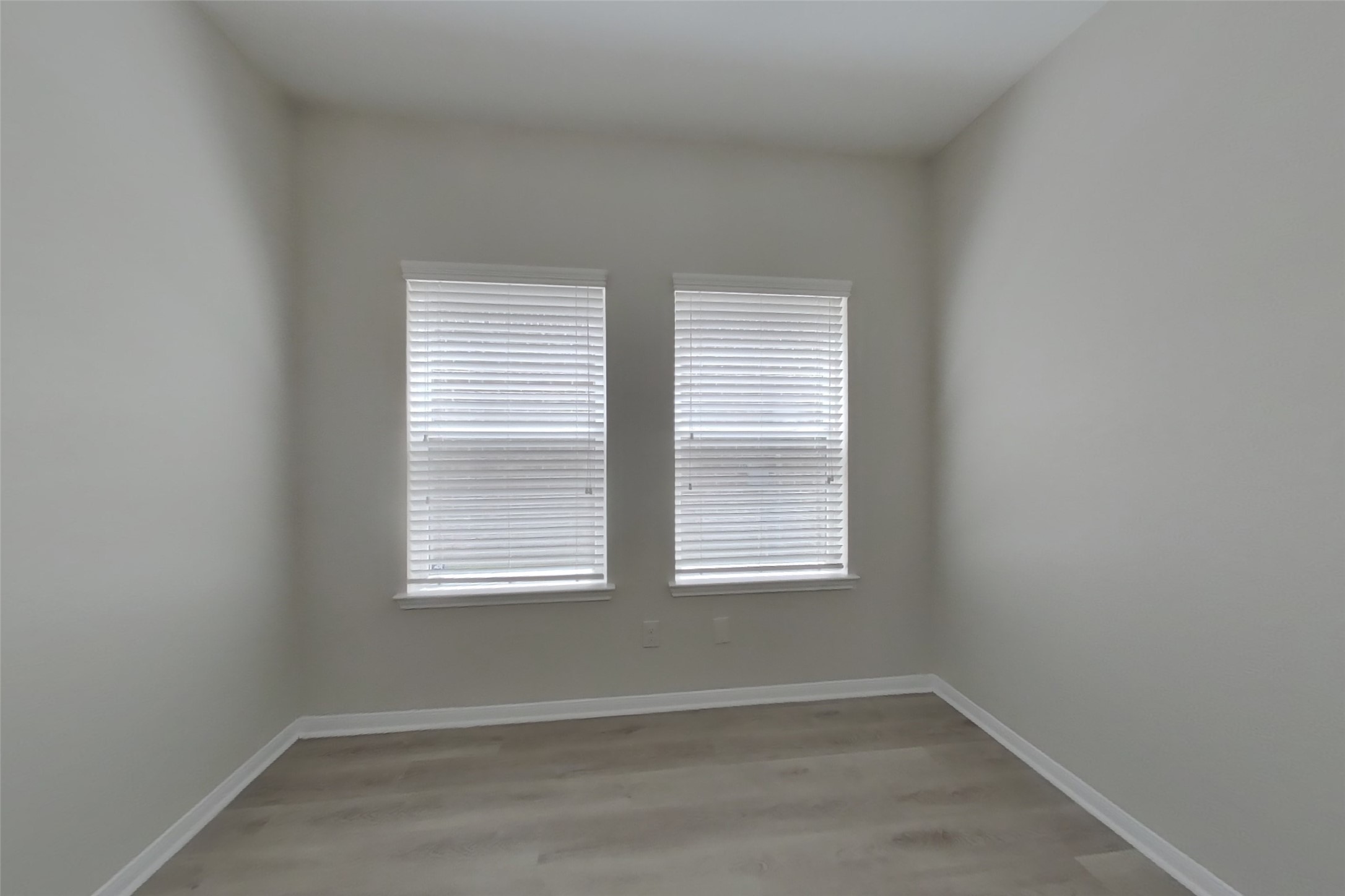 12223 Elm Orchard Trail Property Photo 3