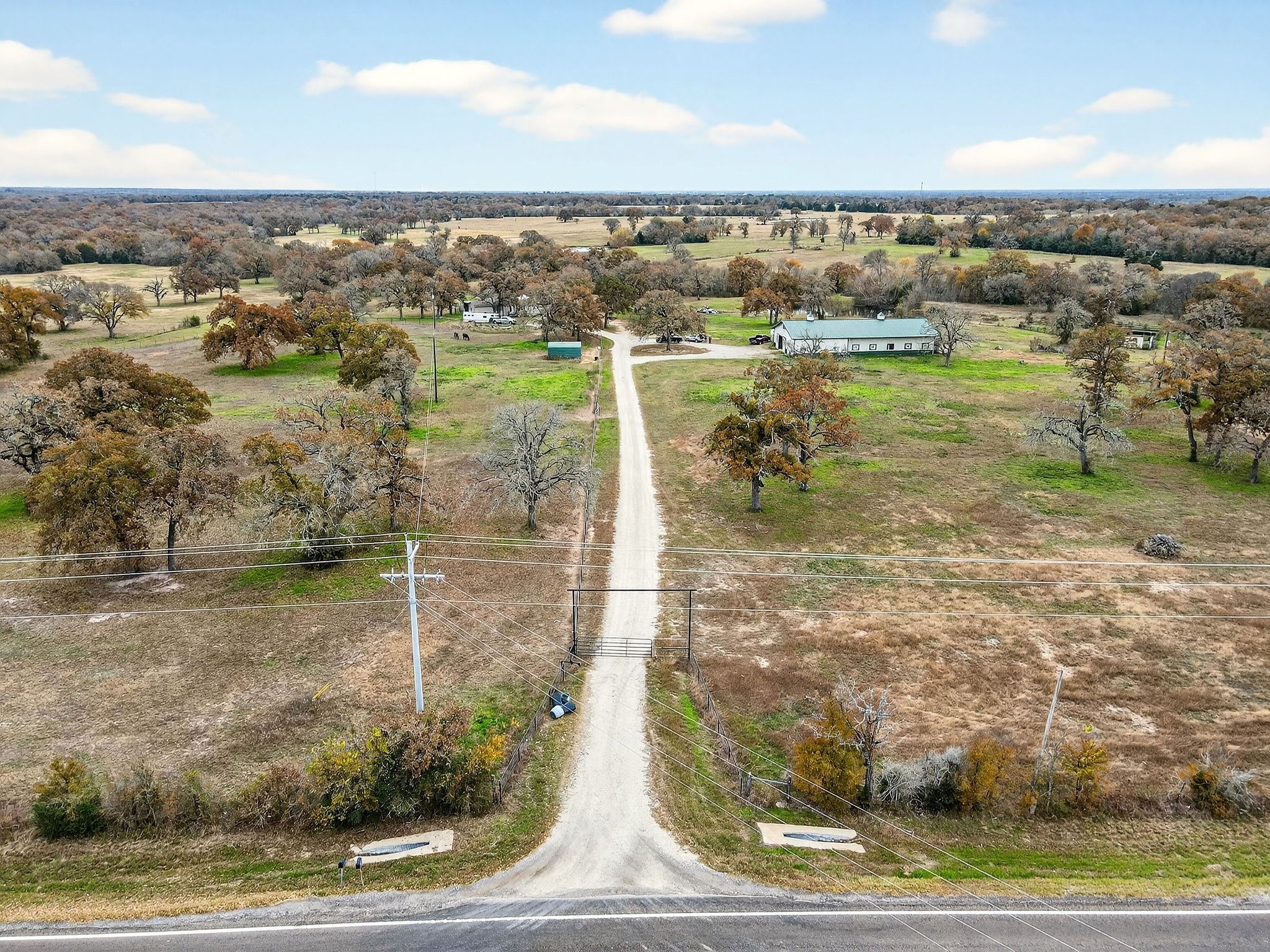 8625 Sandy Point Road Property Photo 2