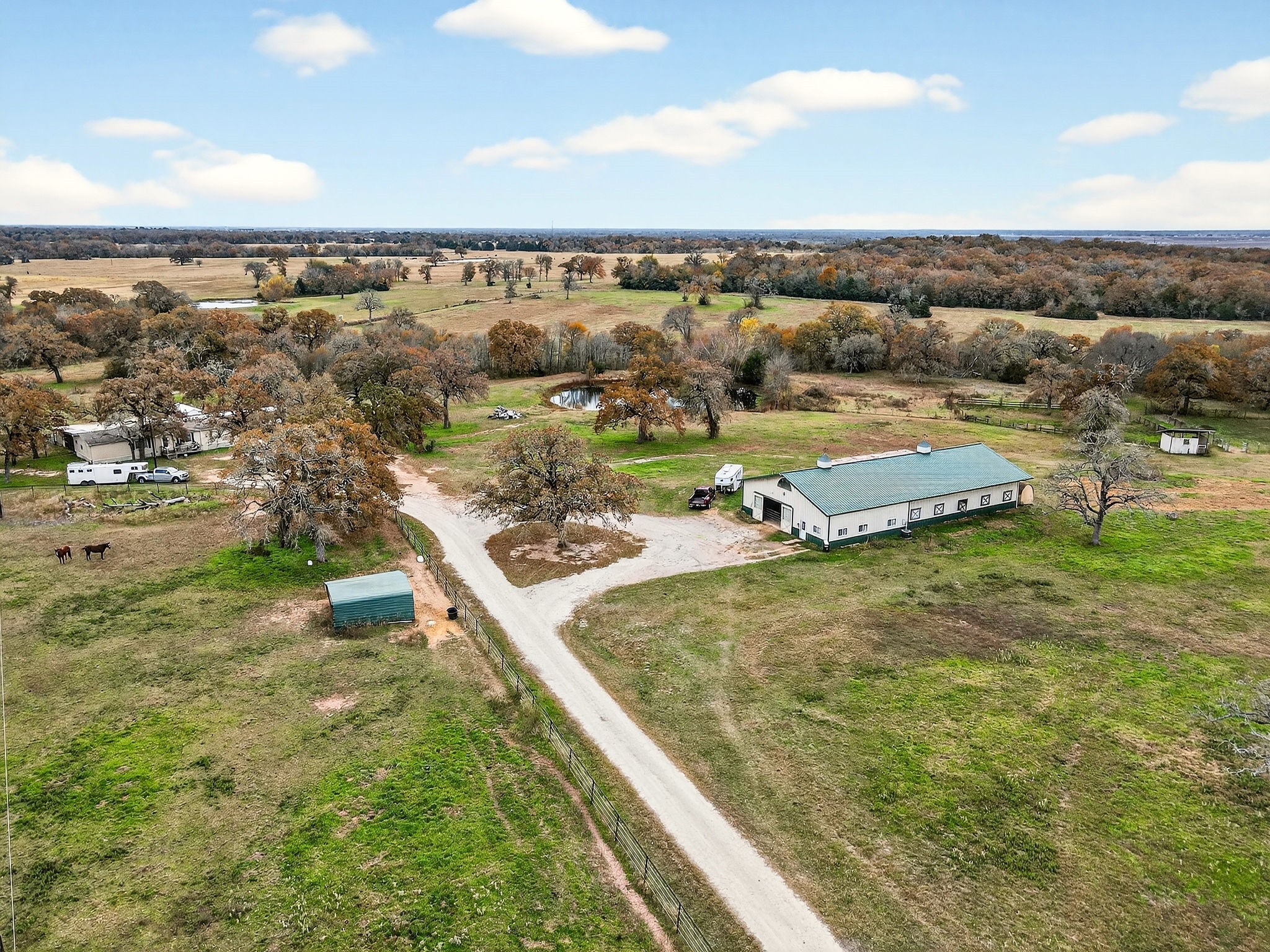 8625 Sandy Point Road Property Photo 3
