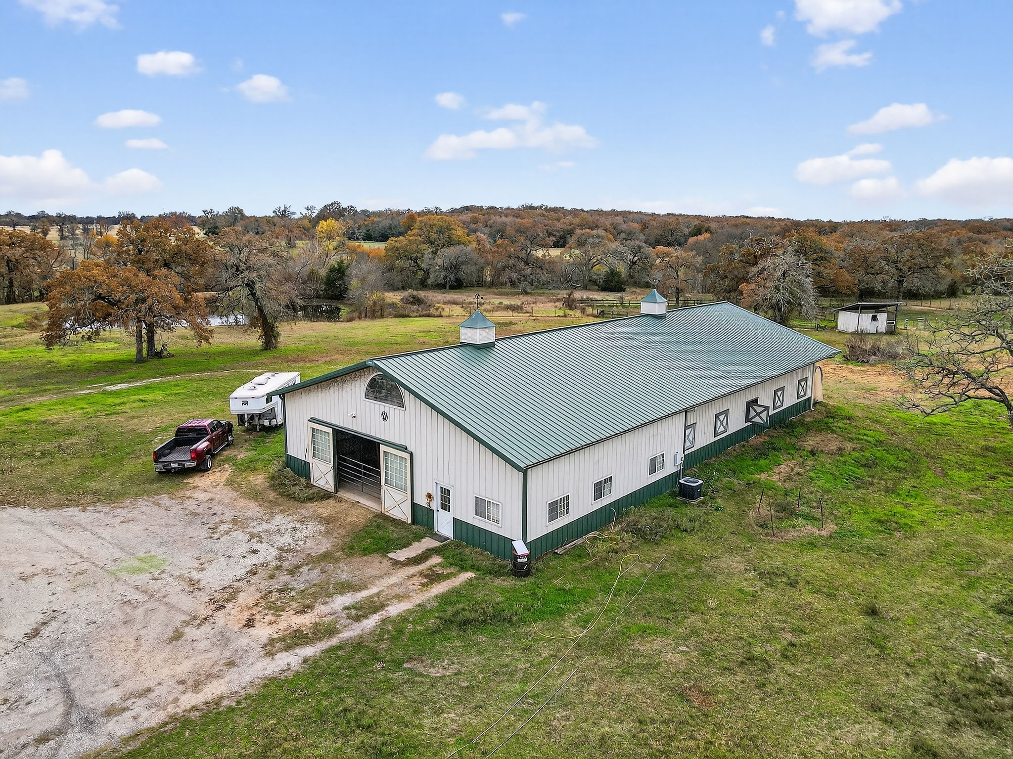 8625 Sandy Point Road Property Photo 9