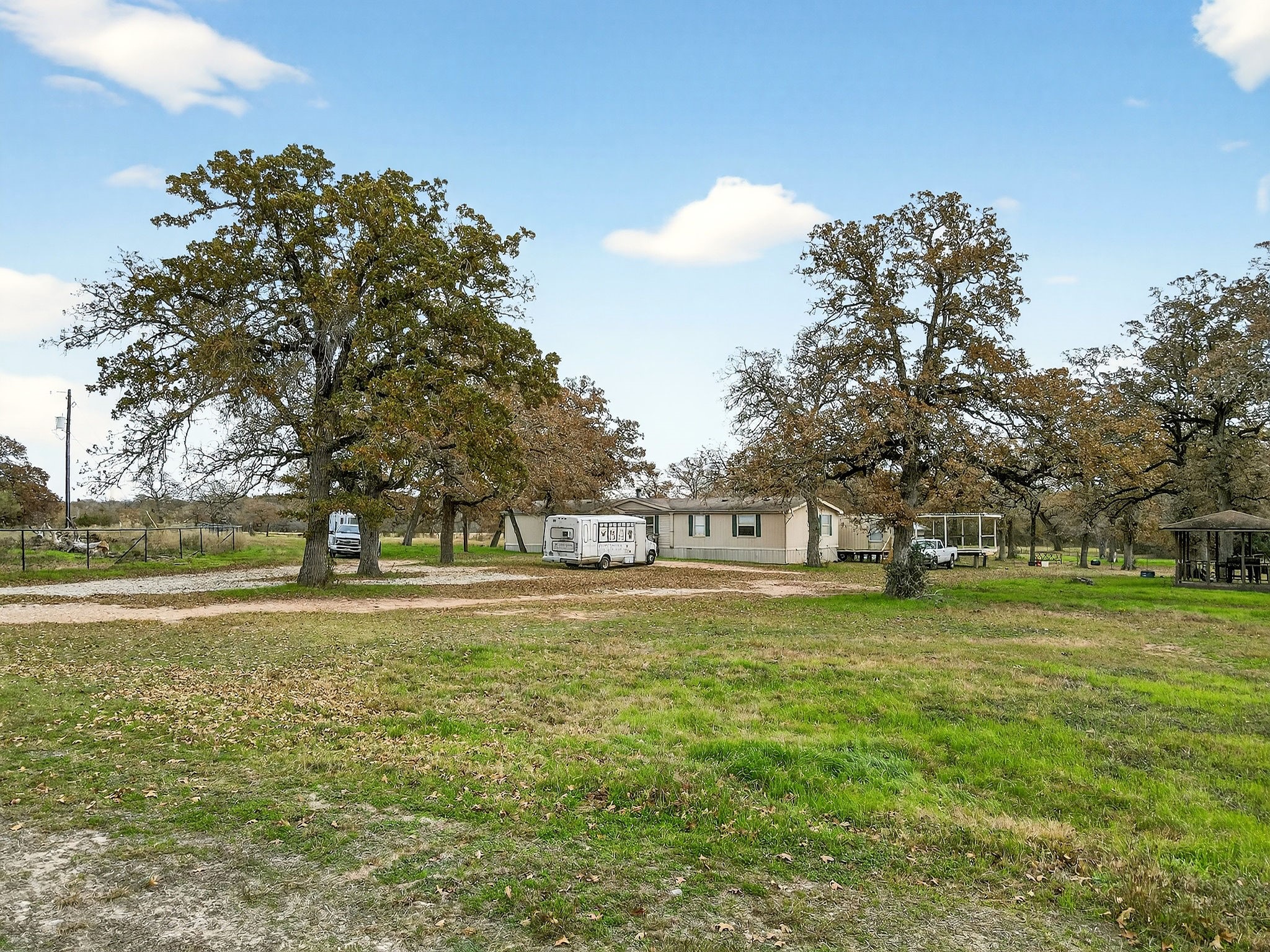 8625 Sandy Point Road Property Photo 23