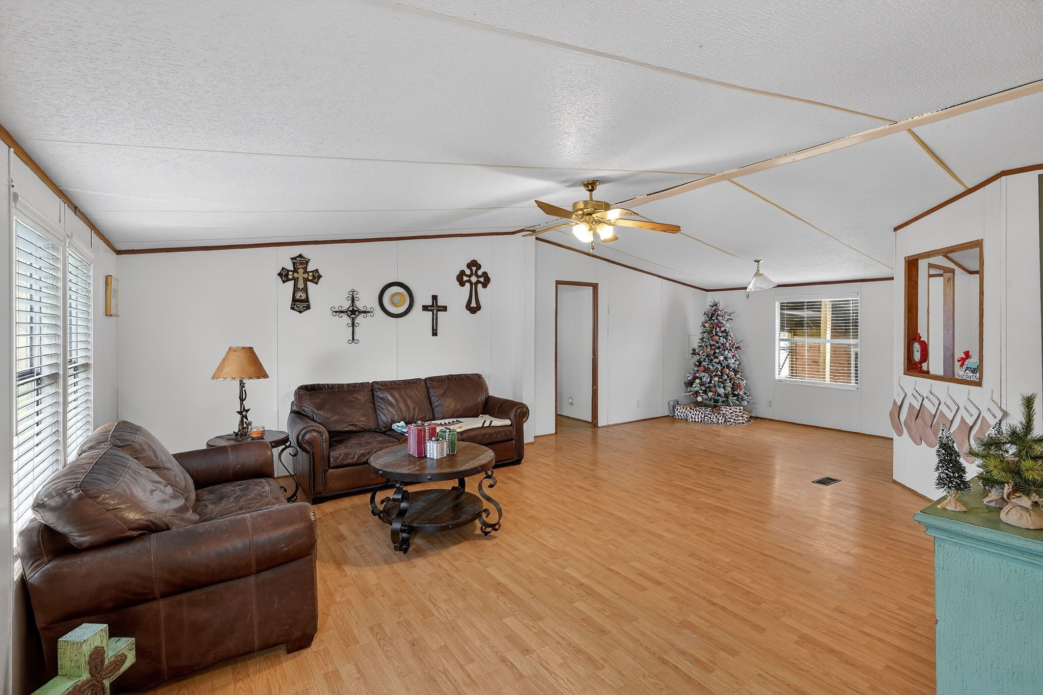 8625 Sandy Point Road Property Photo 27