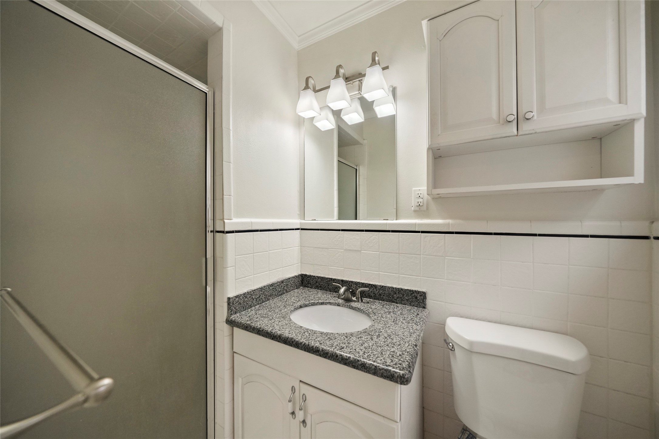 1807 Shadow Bend Drive Property Photo 18