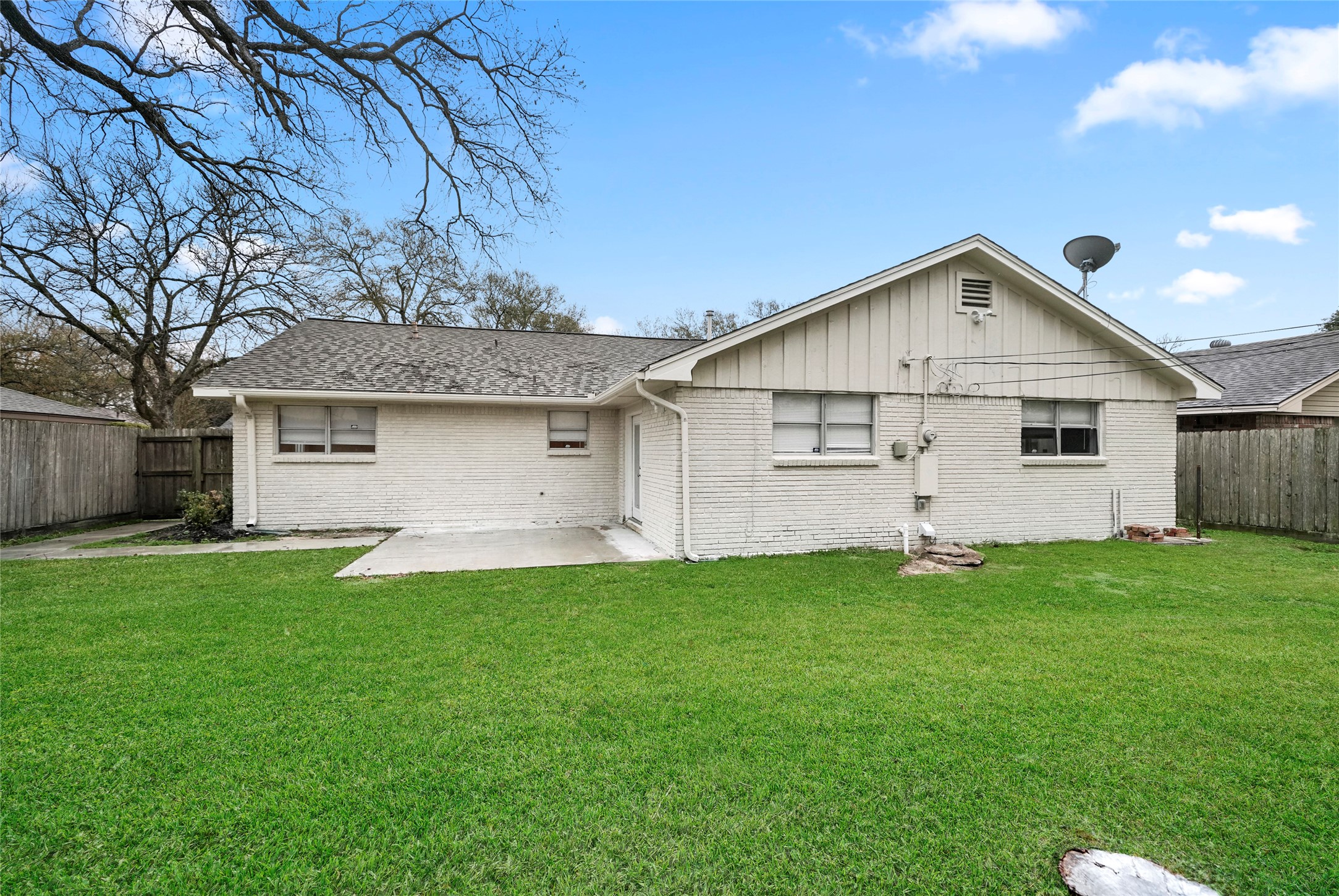 1807 Shadow Bend Drive Property Photo 25