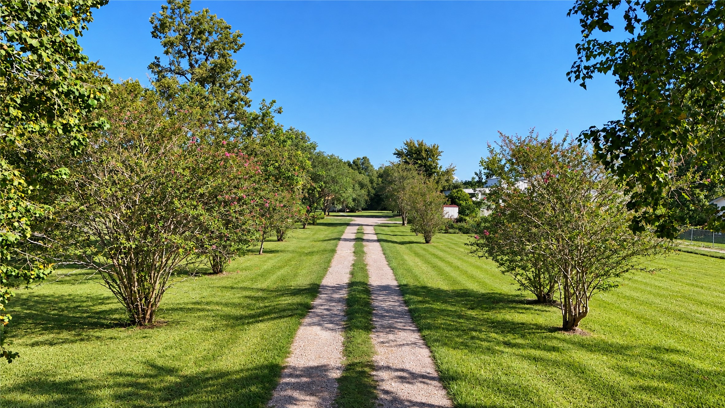 13632 Montgomery Road Property Photo 2