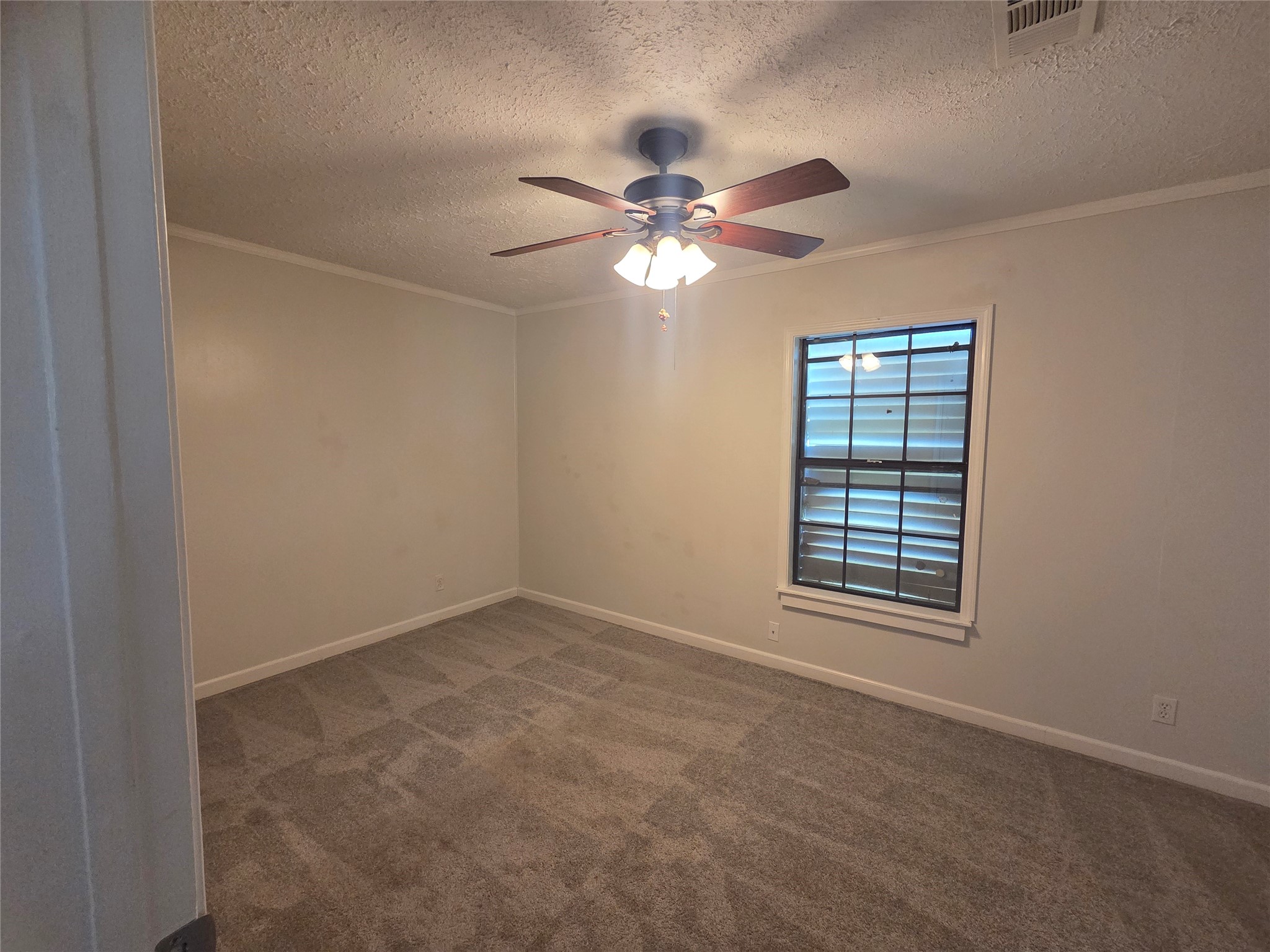 13632 Montgomery Road Property Photo 13