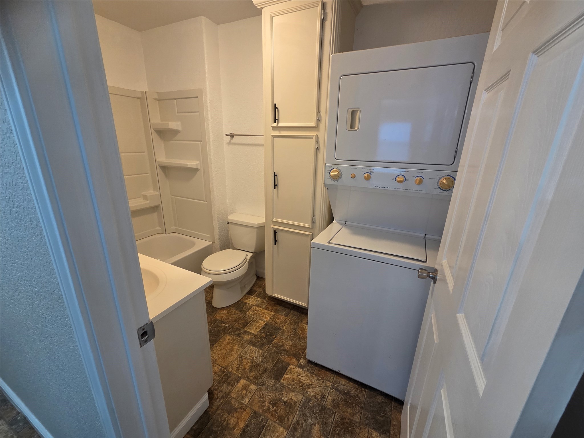 13632 Montgomery Road Property Photo 25