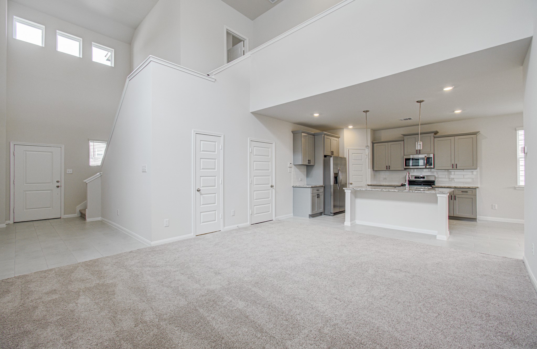 14222 Aston Pine Drive Property Photo 3