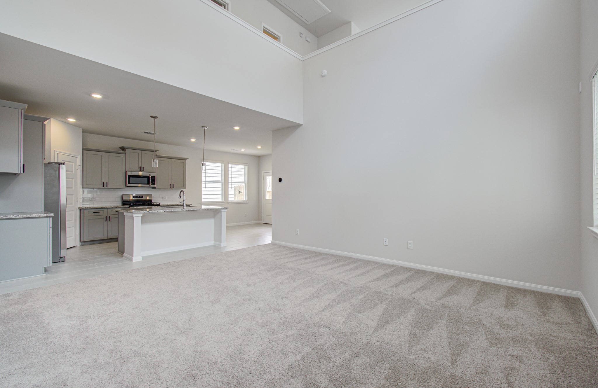 14222 Aston Pine Drive Property Photo 5