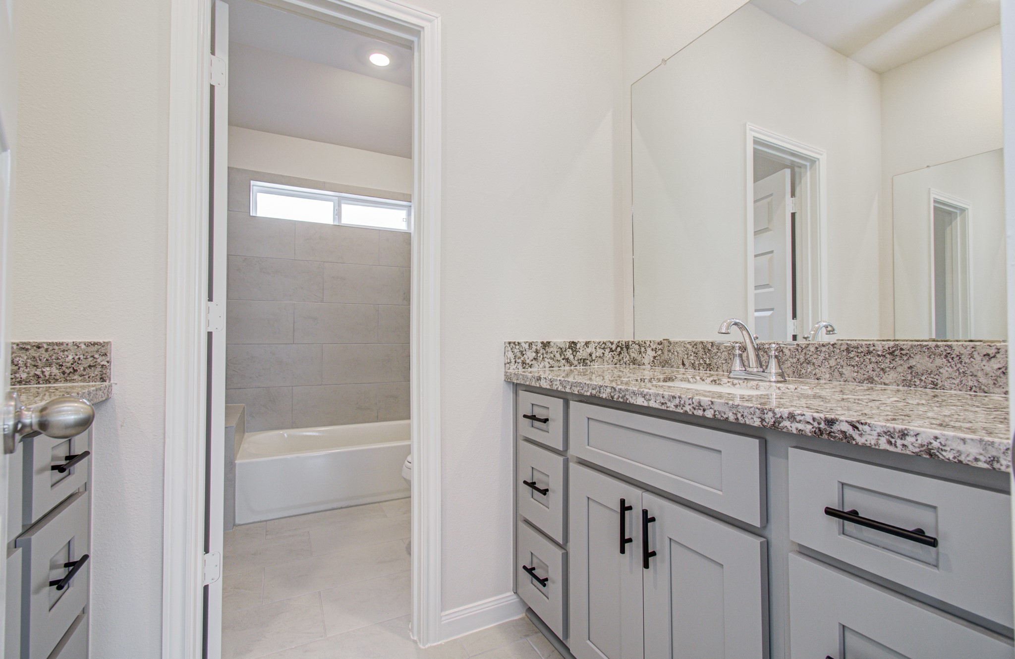 14222 Aston Pine Drive Property Photo 33