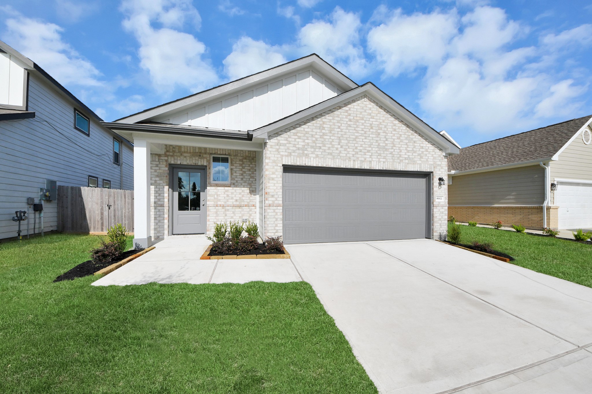 8811 Bird Branch Drive Property Photo