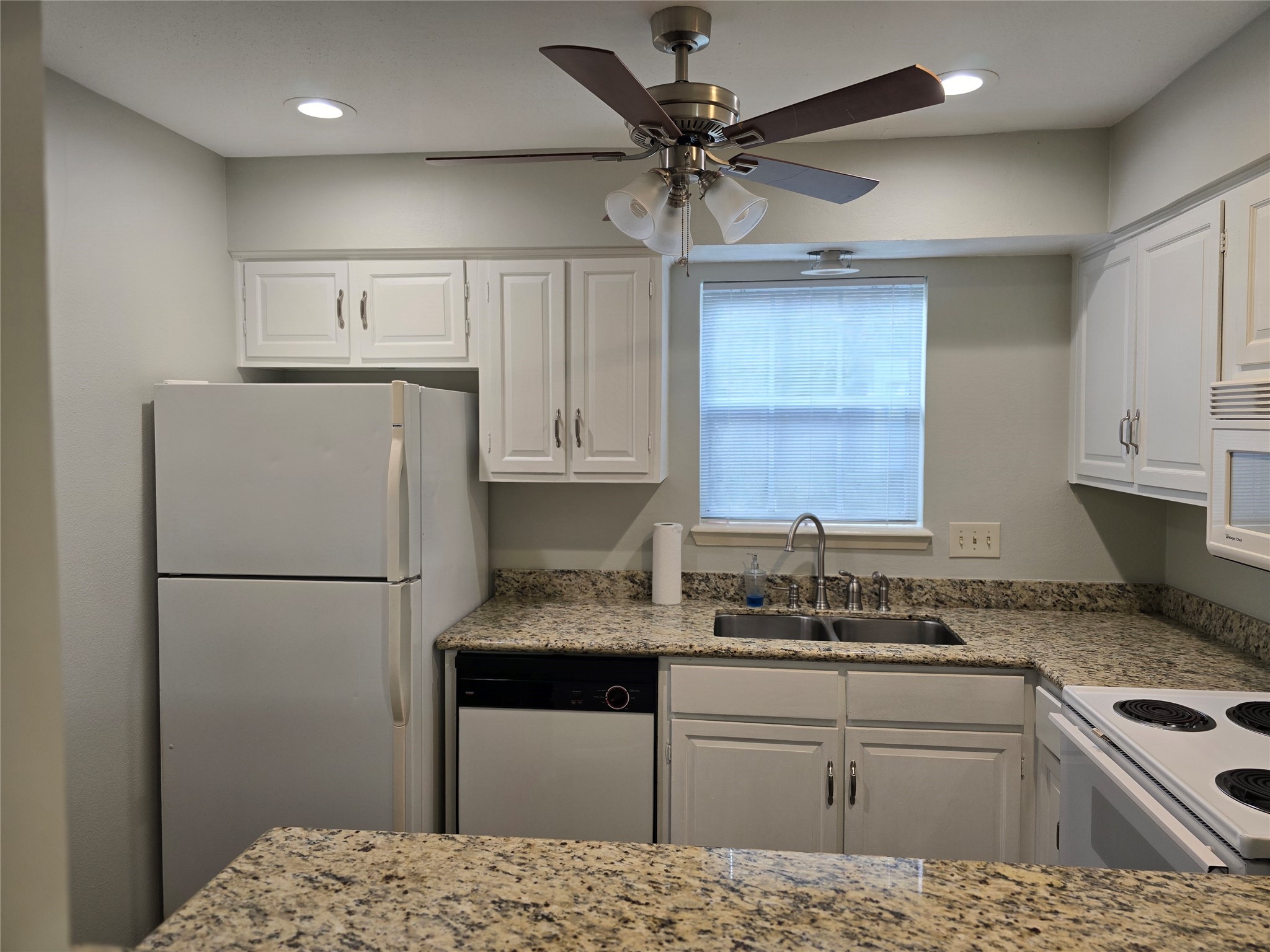 12968 Trail Hollow Drive 2968 Property Photo 10