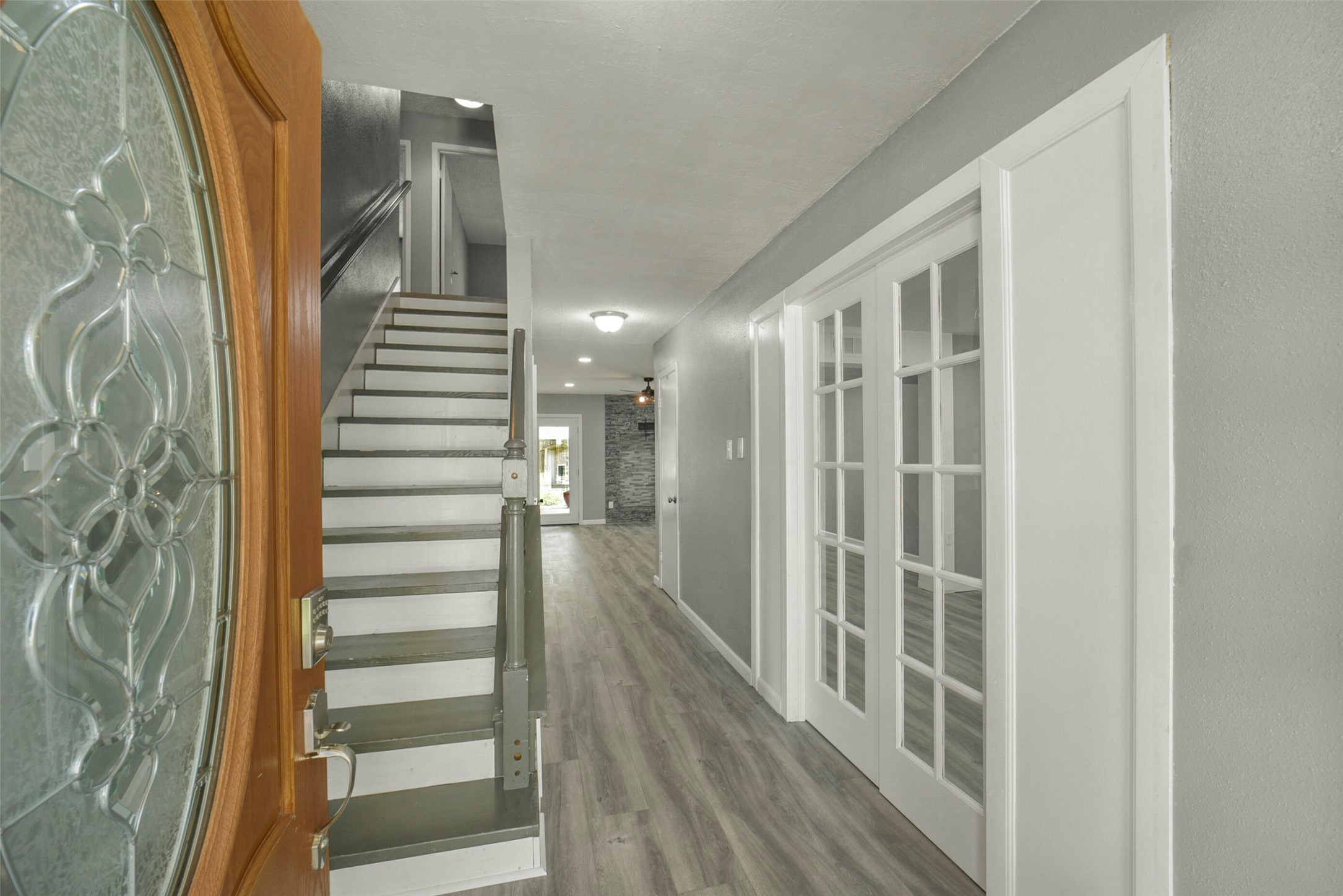 18606 Mellowgrove Lane Property Photo 5