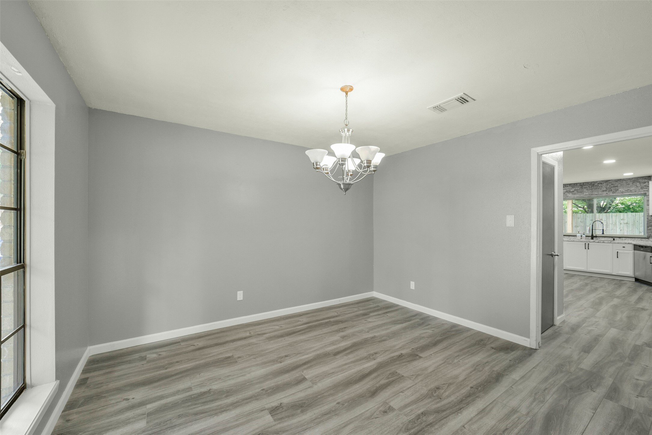 18606 Mellowgrove Lane Property Photo 17