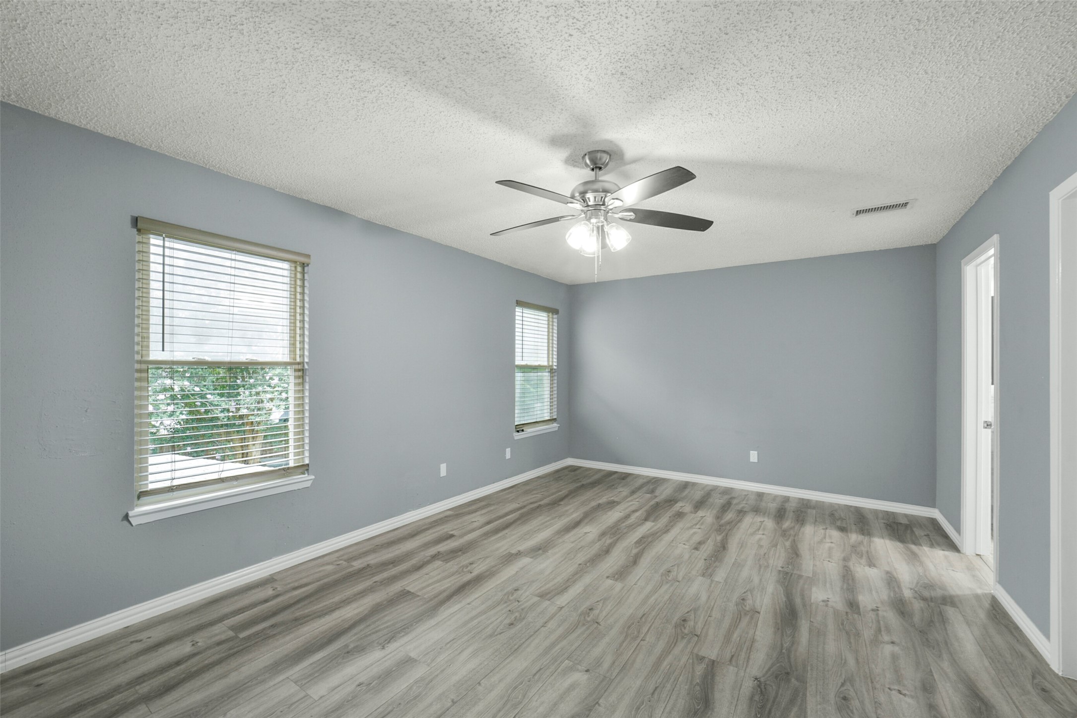 18606 Mellowgrove Lane Property Photo 26