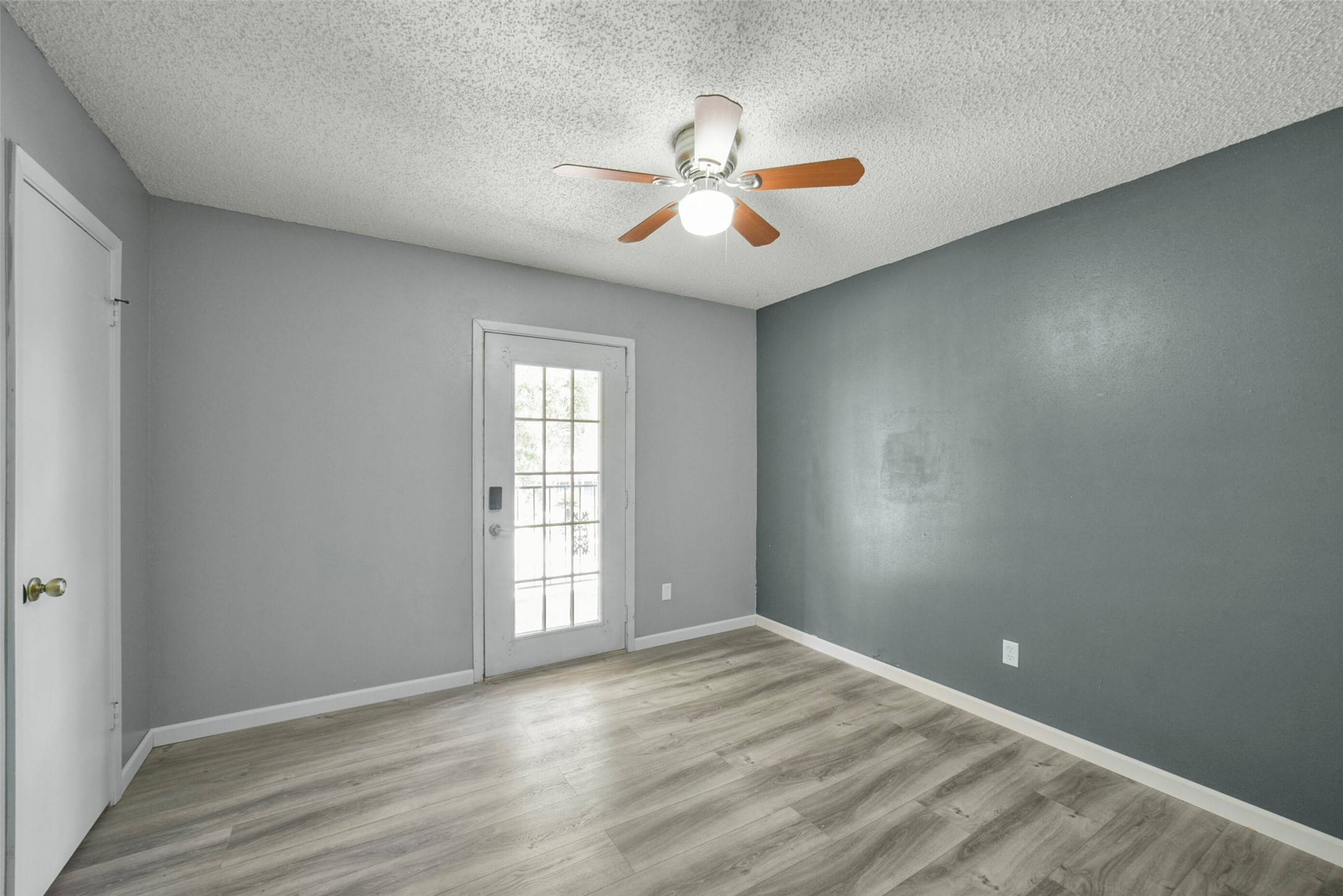 18606 Mellowgrove Lane Property Photo 32