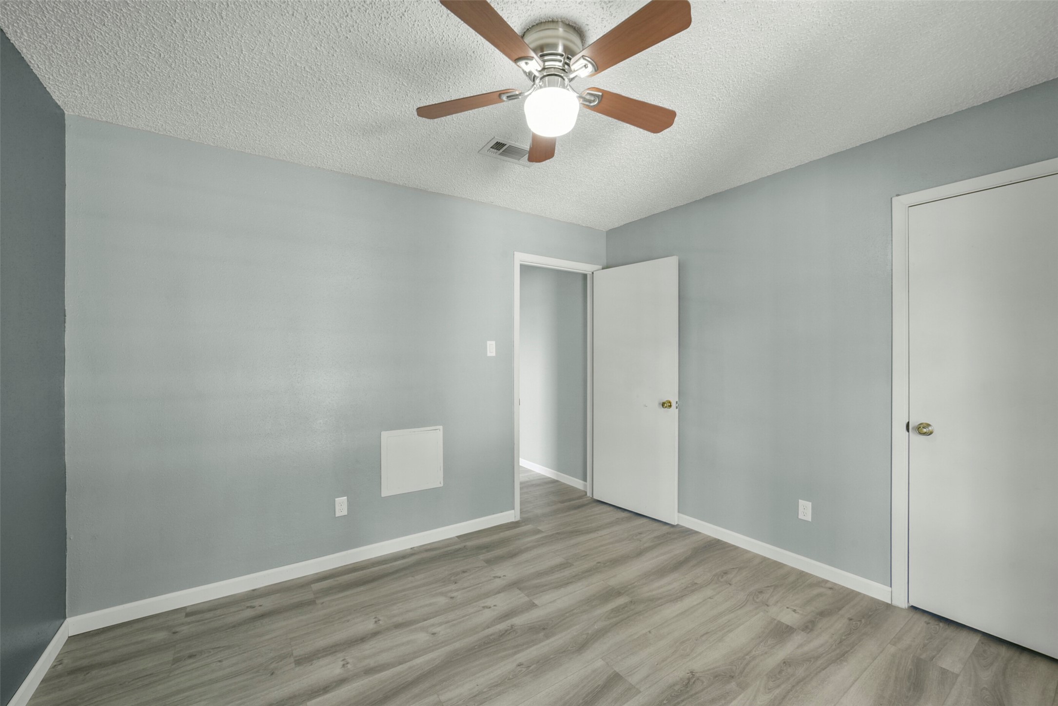 18606 Mellowgrove Lane Property Photo 33