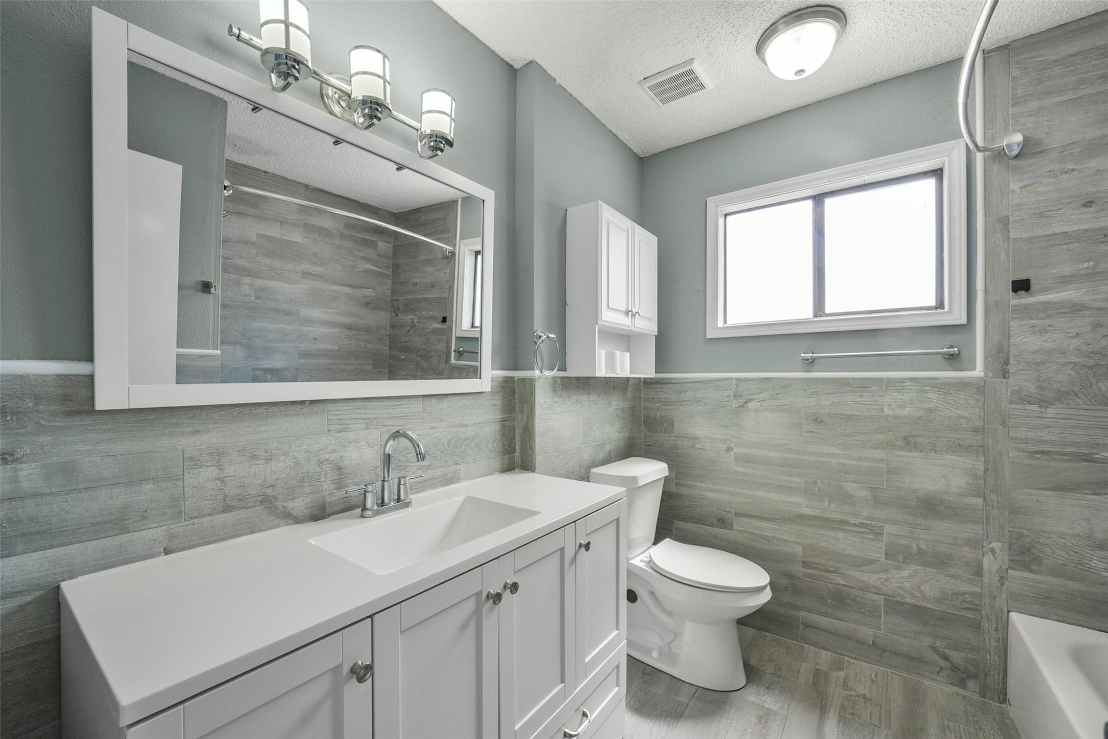 18606 Mellowgrove Lane Property Photo 34