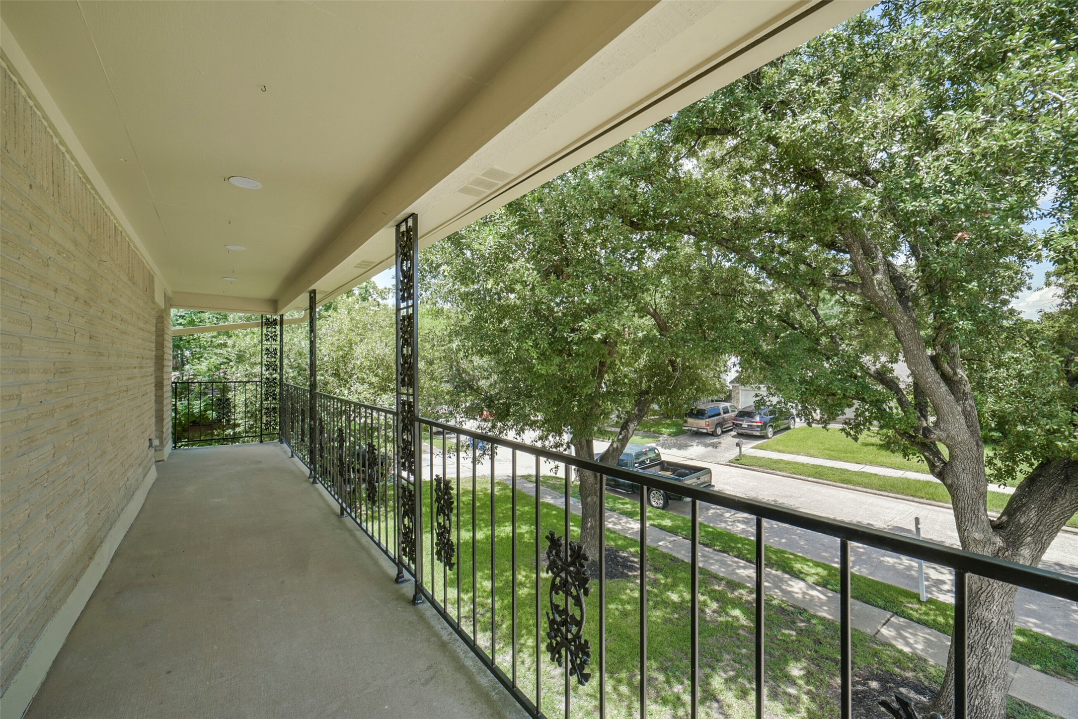 18606 Mellowgrove Lane Property Photo 39