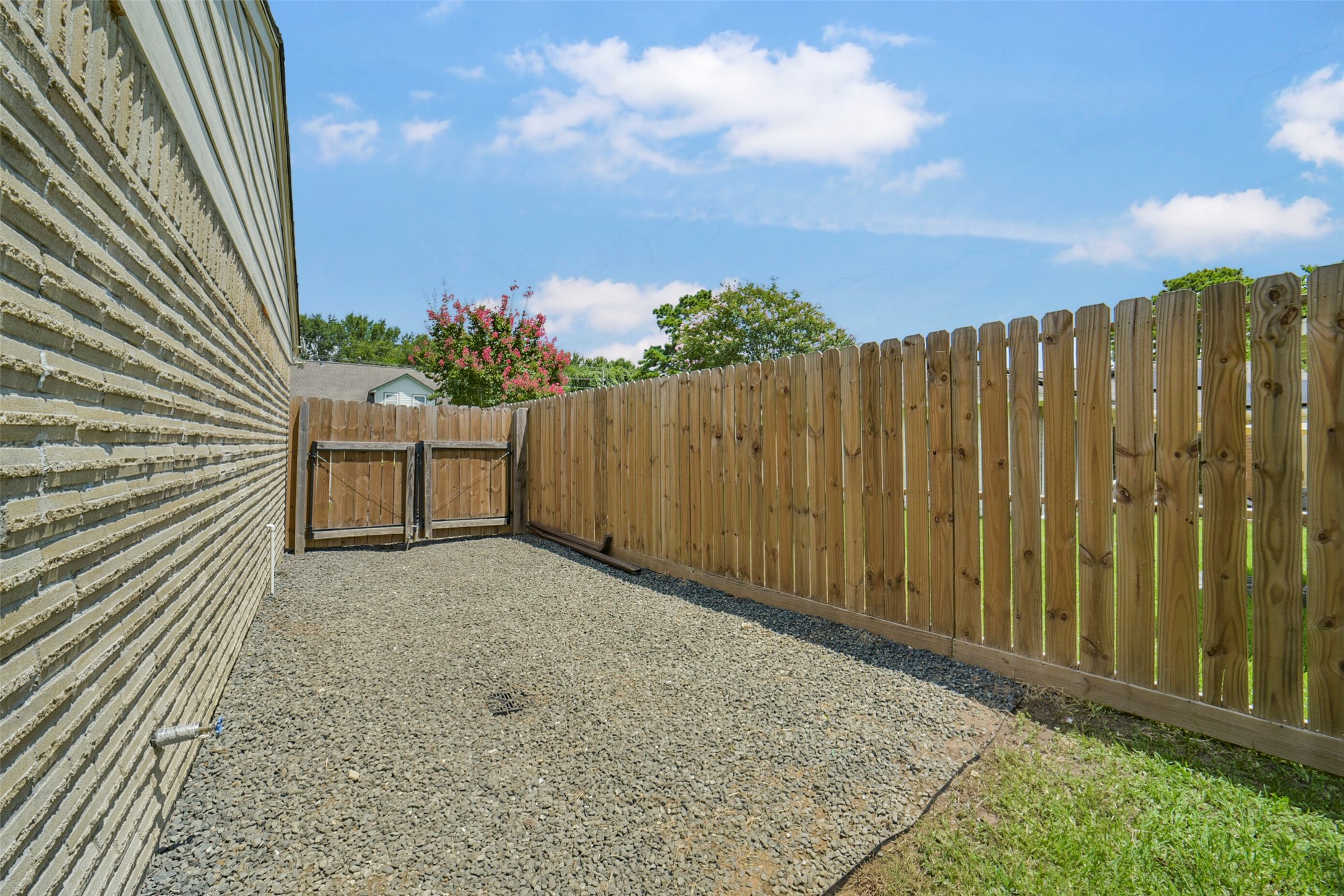 18606 Mellowgrove Lane Property Photo 47