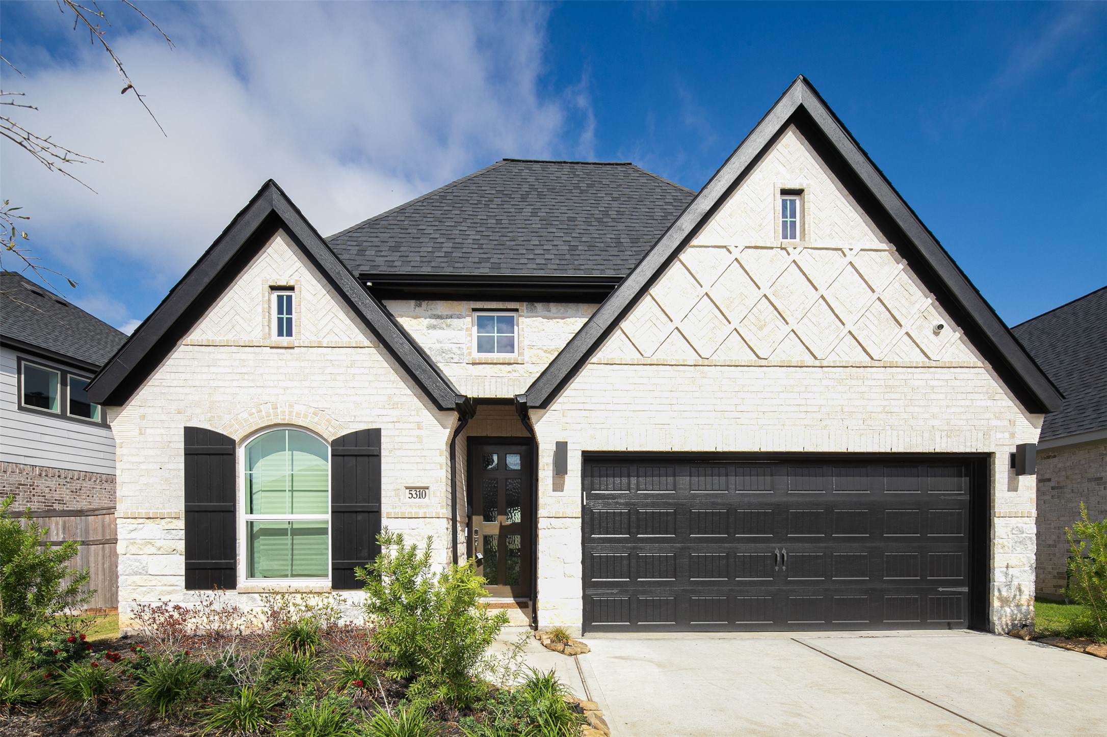5310 Egret Gable Court Property Photo 1