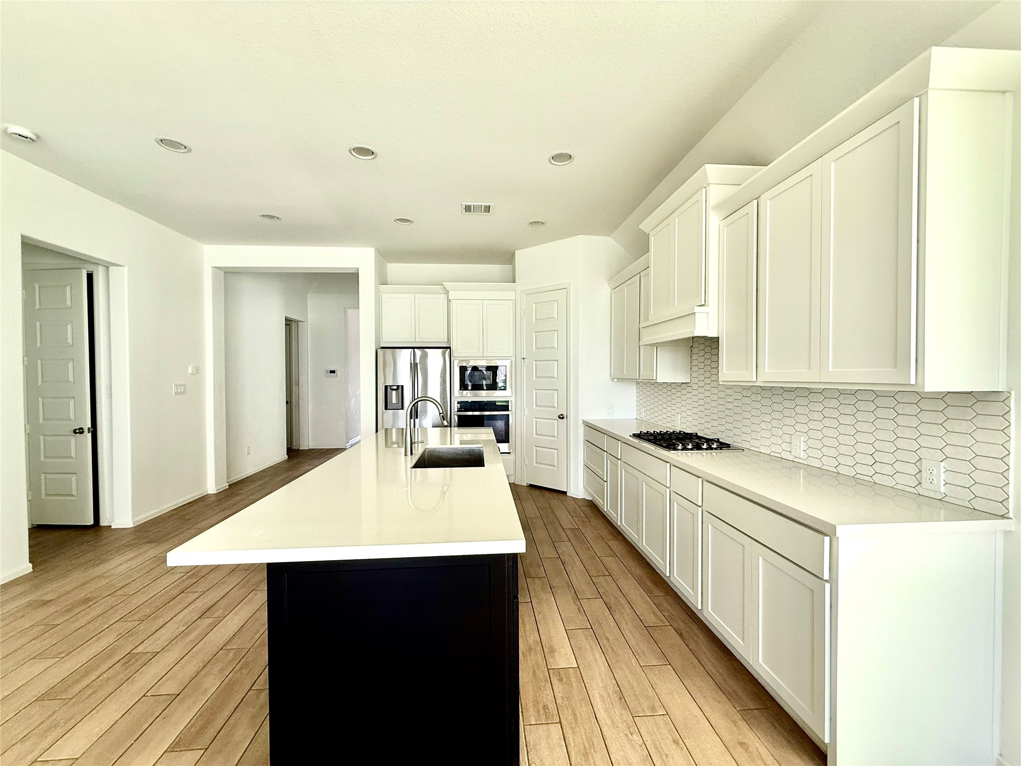 5310 Egret Gable Court Property Photo 9