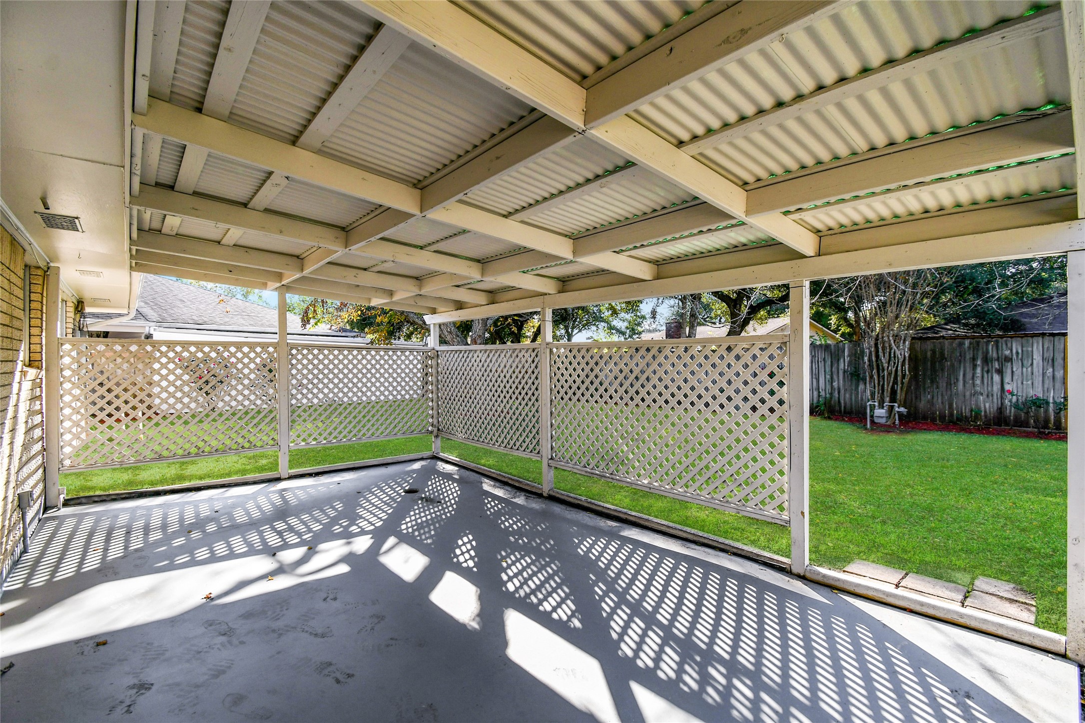 1504 Holly Circle Property Photo 10
