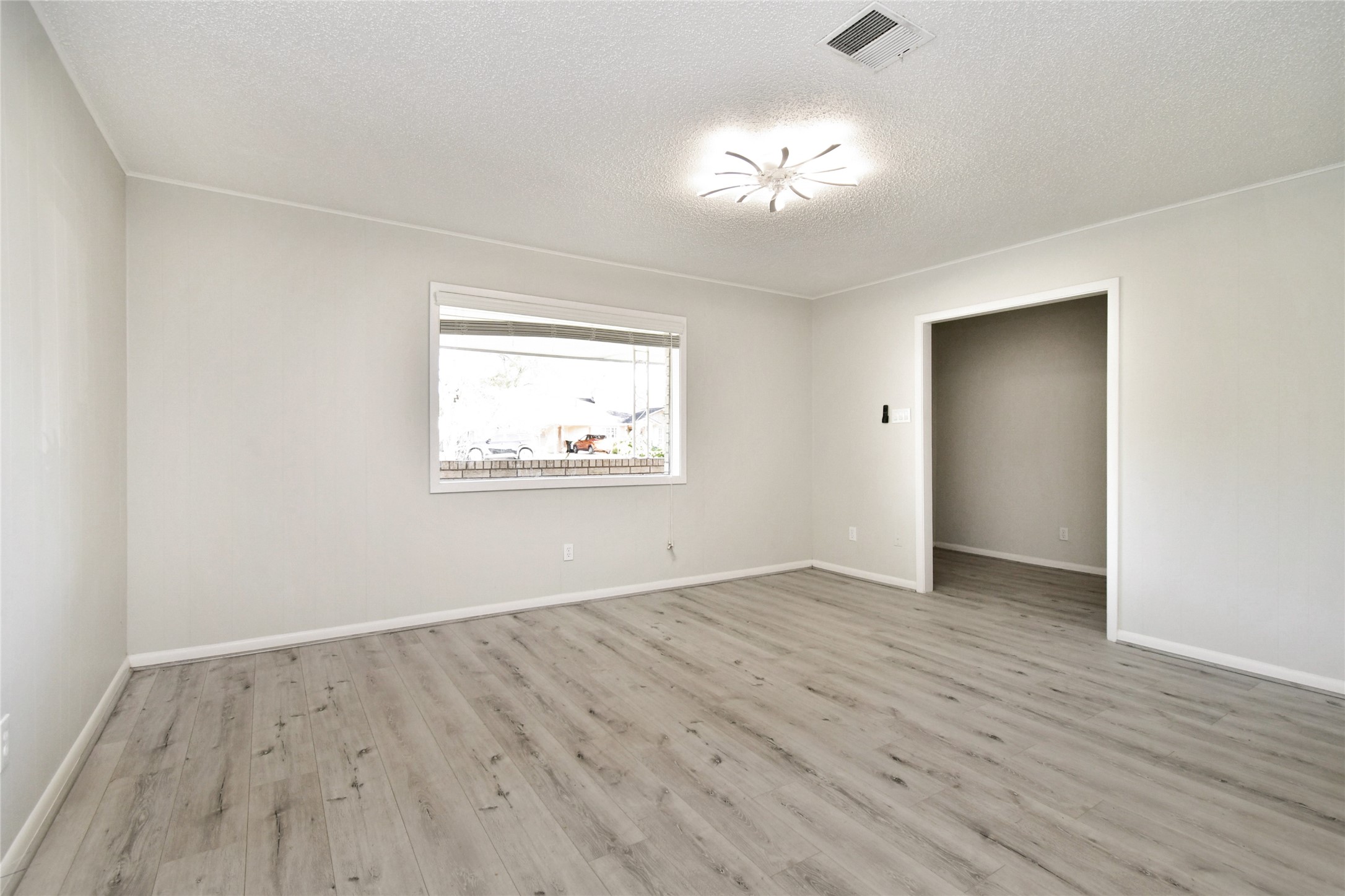 1504 Holly Circle Property Photo 16