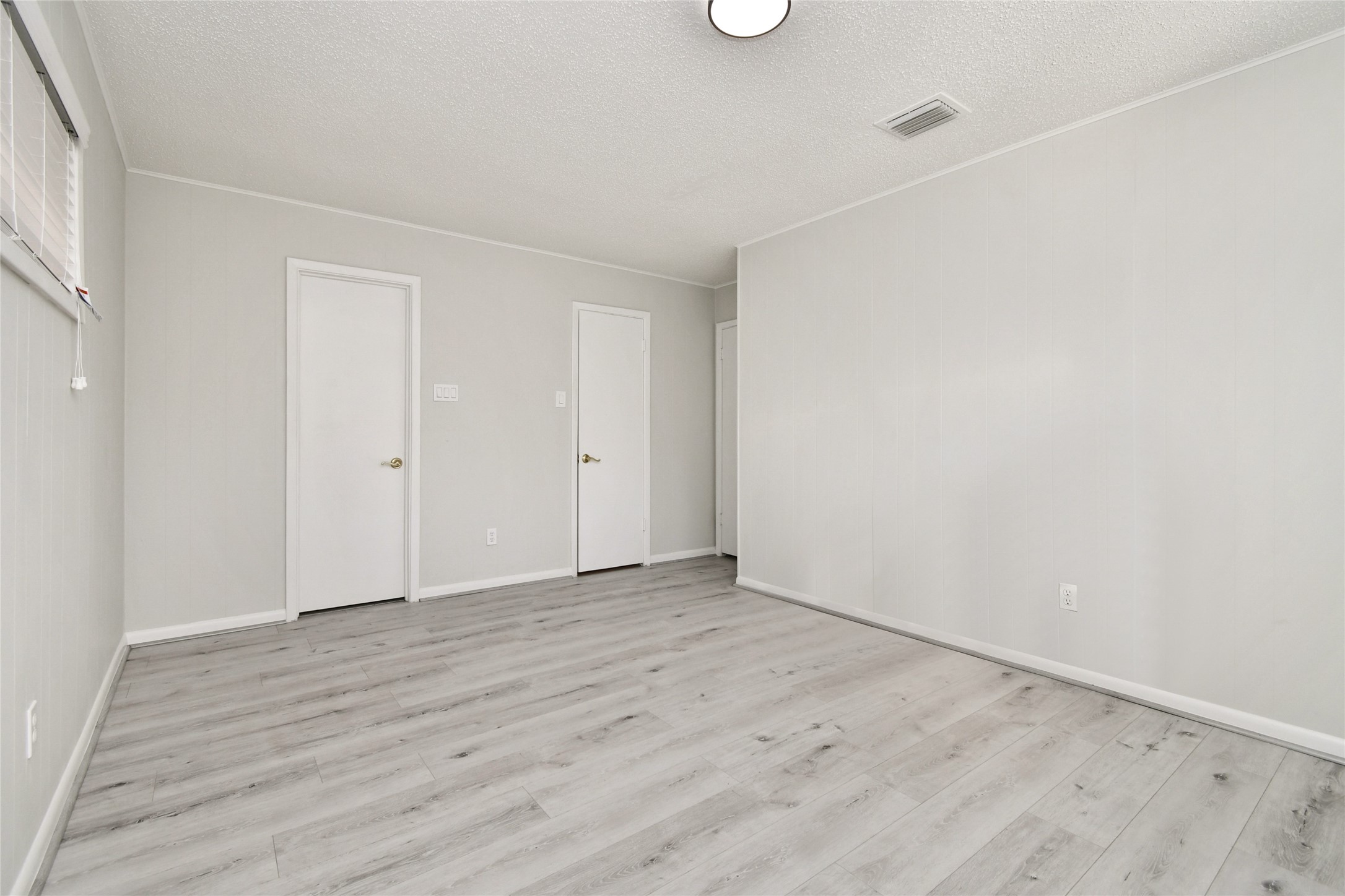 1504 Holly Circle Property Photo 23