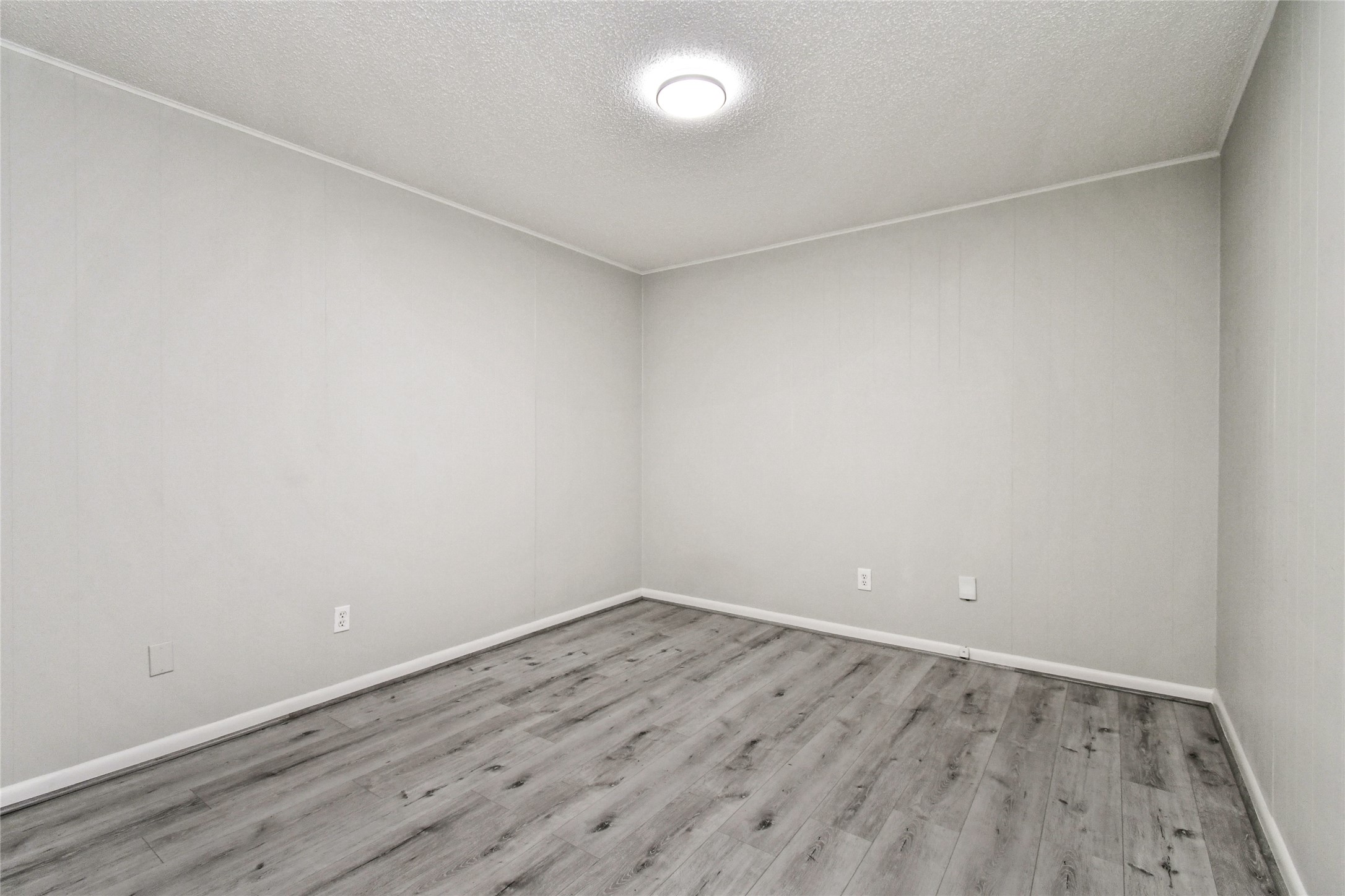 1504 Holly Circle Property Photo 32
