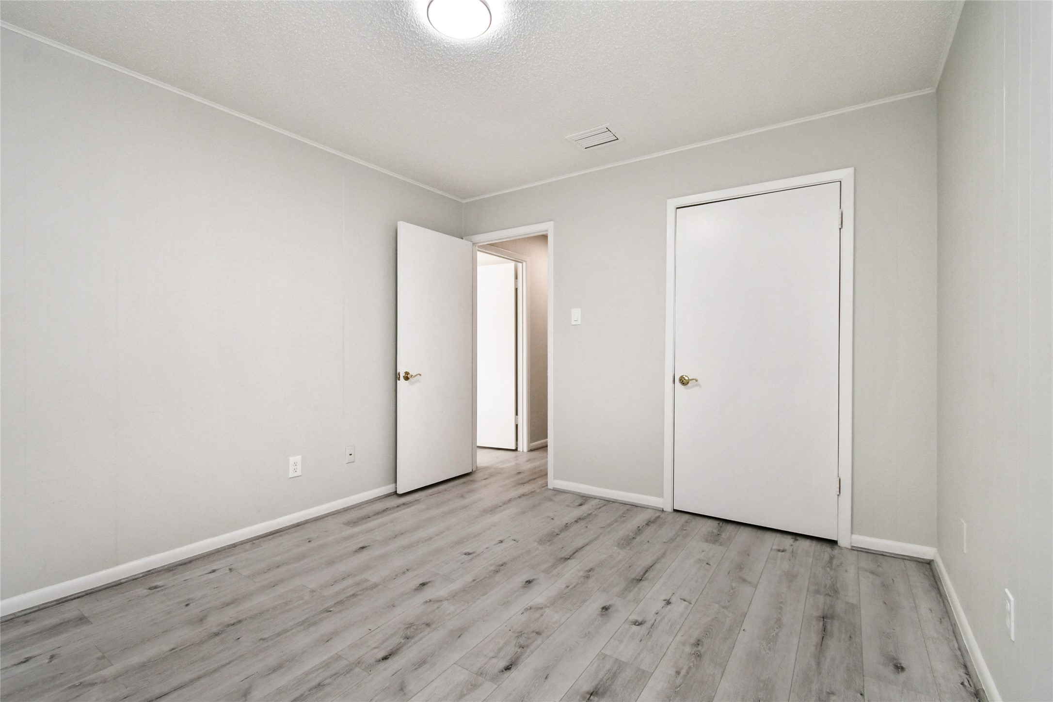 1504 Holly Circle Property Photo 33