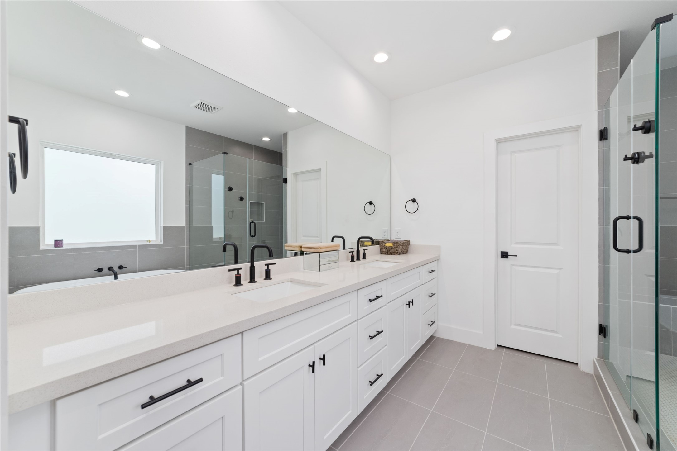 3444 Bolin Road Property Photo 17