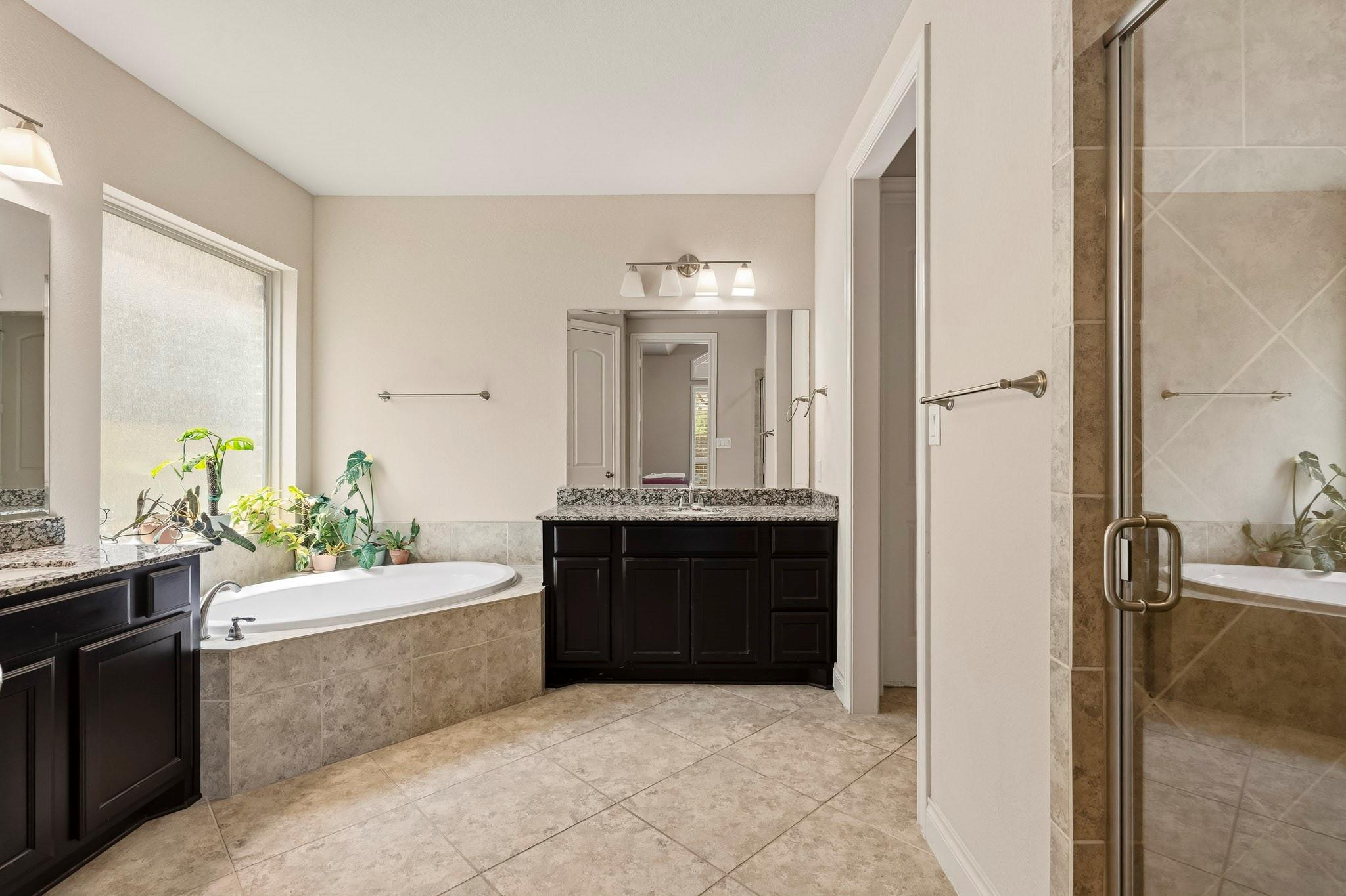 1718 Tonkawa Trail, Katy Tx 77493 Property Photo 14