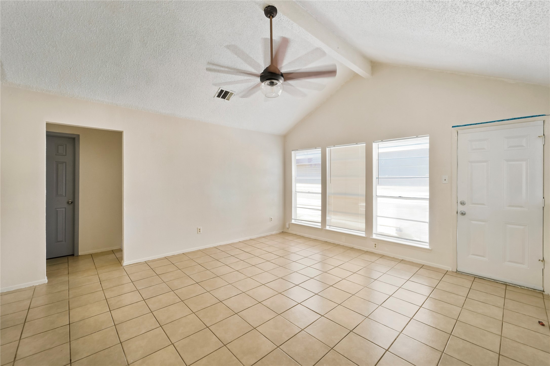 13619 Tanvern Lane Property Photo 3