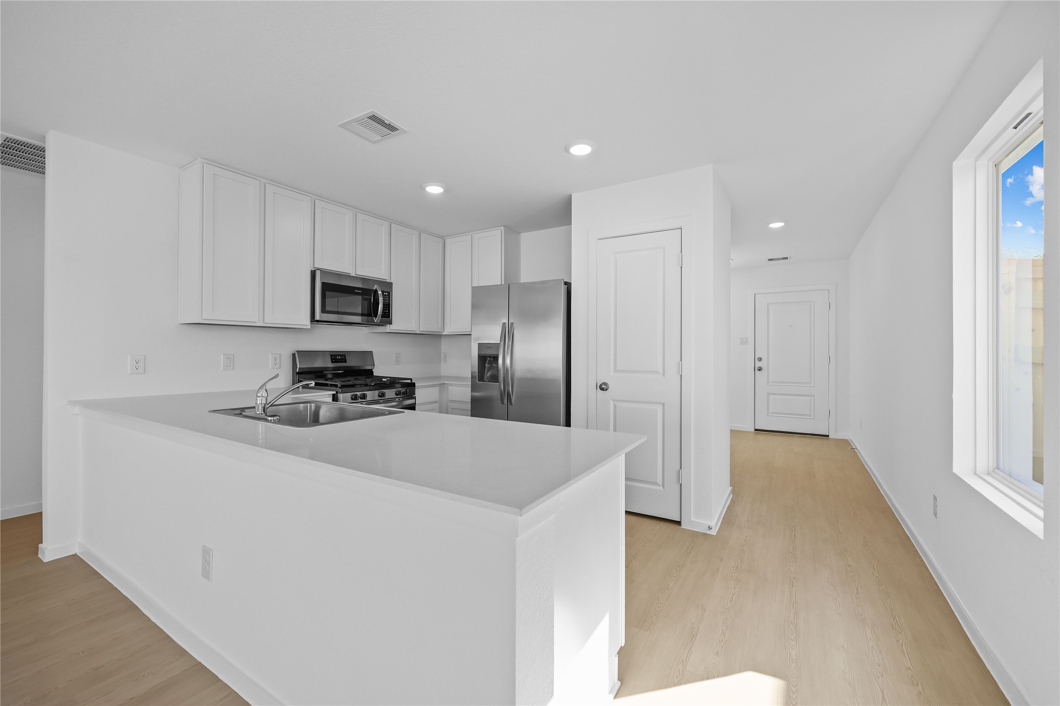 21235 Fieni Drive Property Photo 6