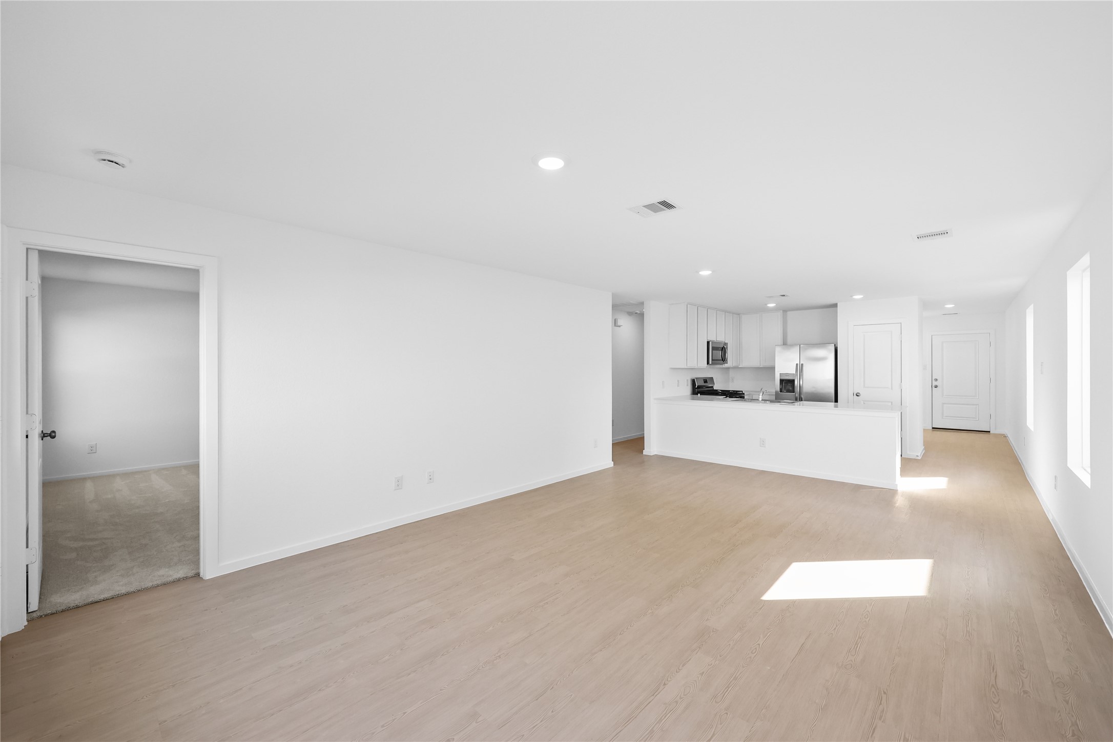 21235 Fieni Drive Property Photo 10